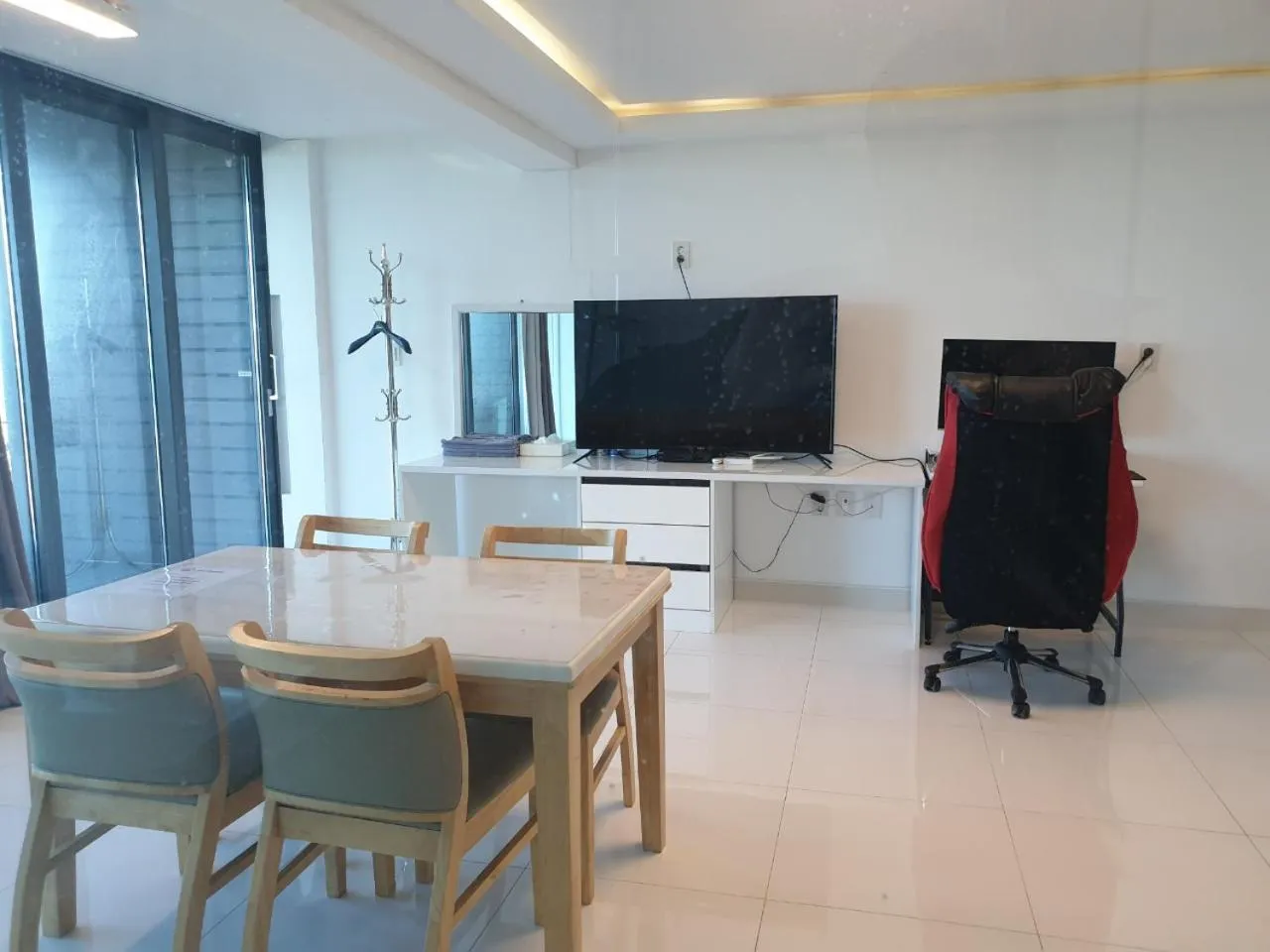 TV/Entertainment Center in Castle Pool Resort