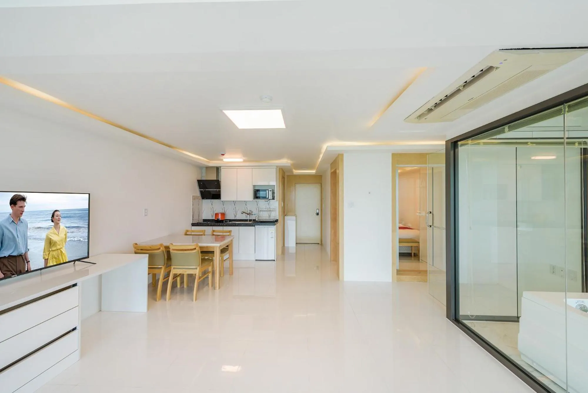 Kitchen/Kitchenette in Castle Pool Resort