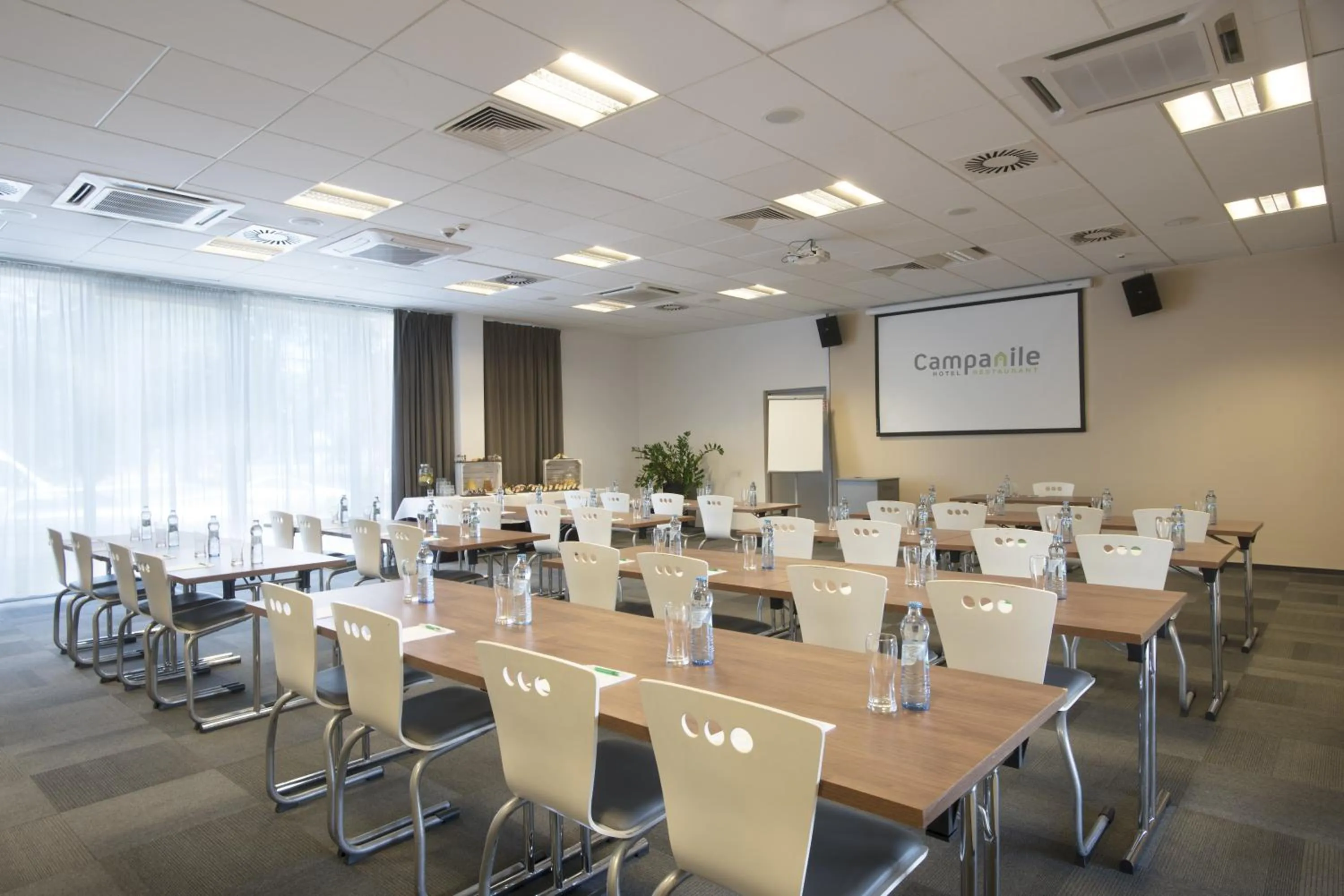 Business facilities in Campanile Wroclaw Centrum
