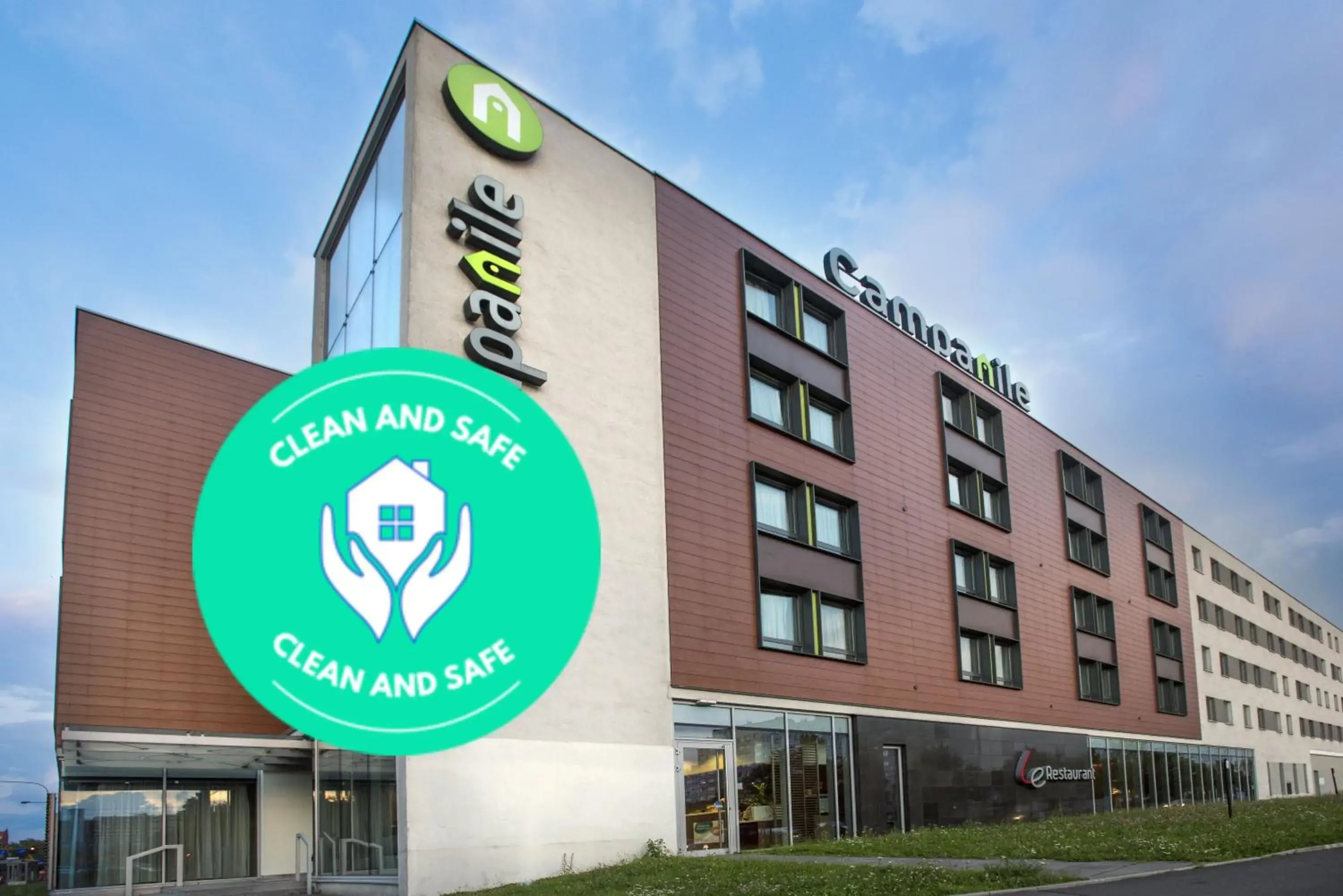 Property building in Campanile Wroclaw Centrum Property building in Campanile Wroclaw Centrum