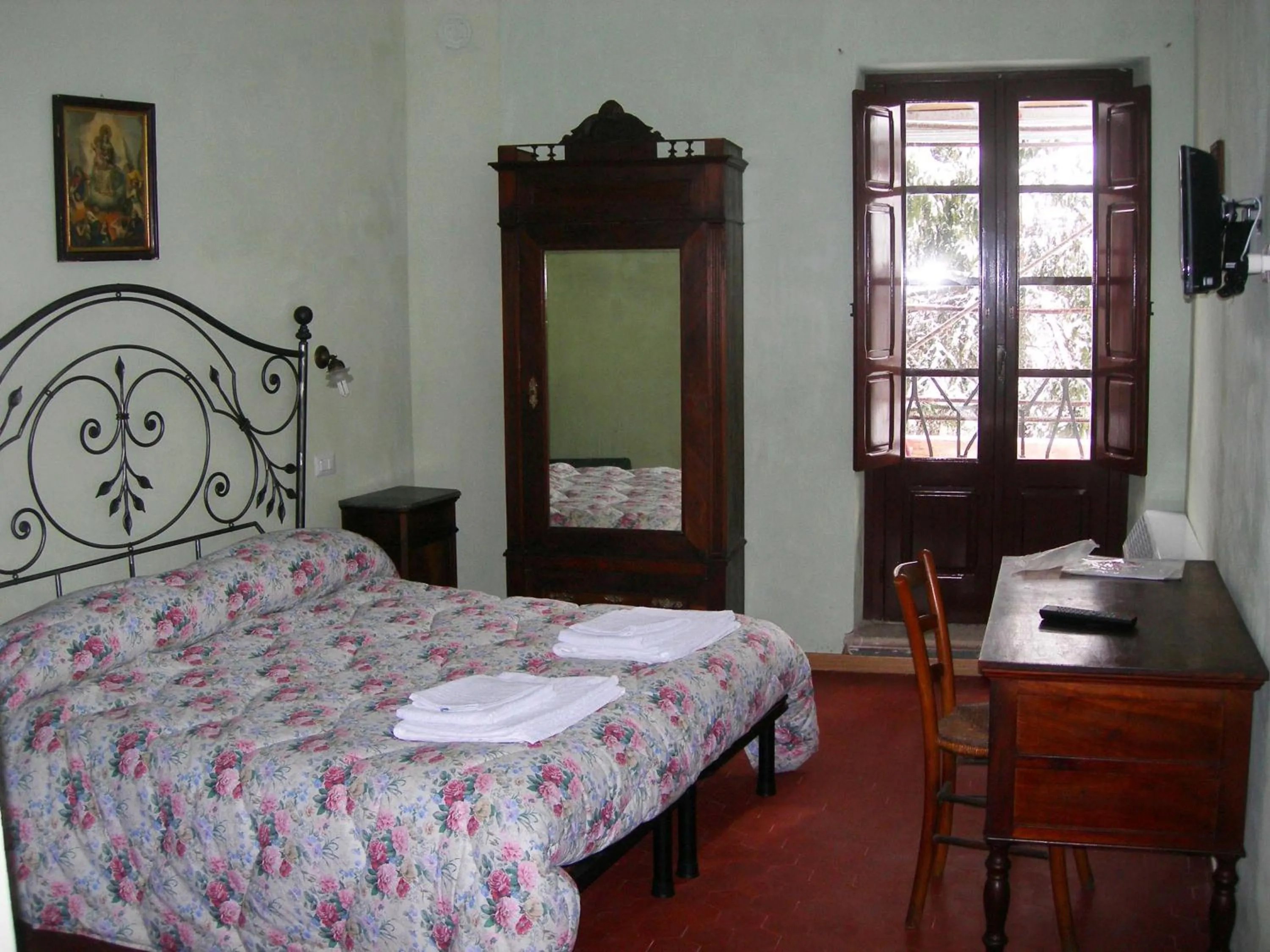 Bed in Bed and Breakfast Via Della Piazza