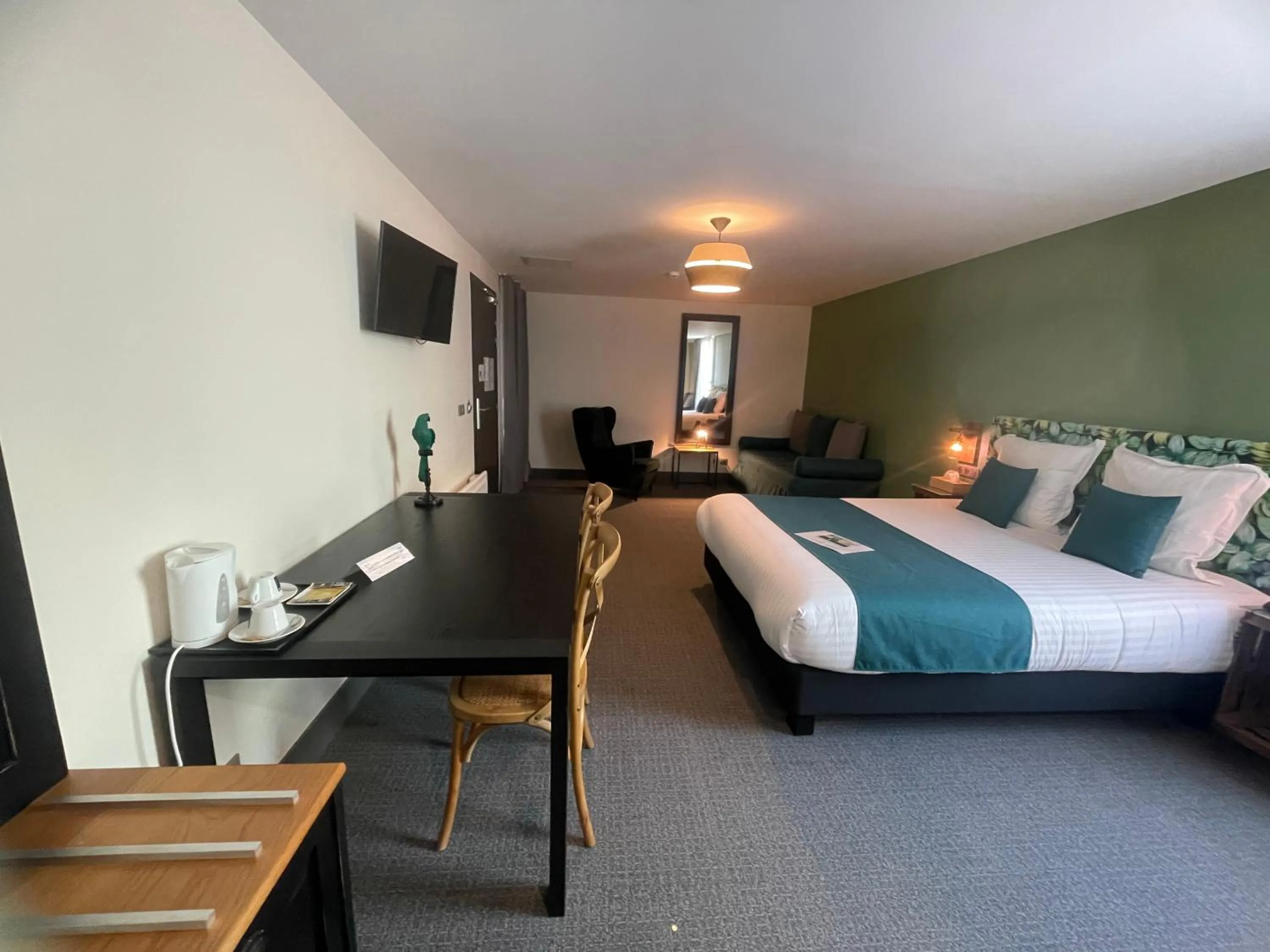 Photo of the whole room, Bed in Clos De La Vaupalière - Rouen