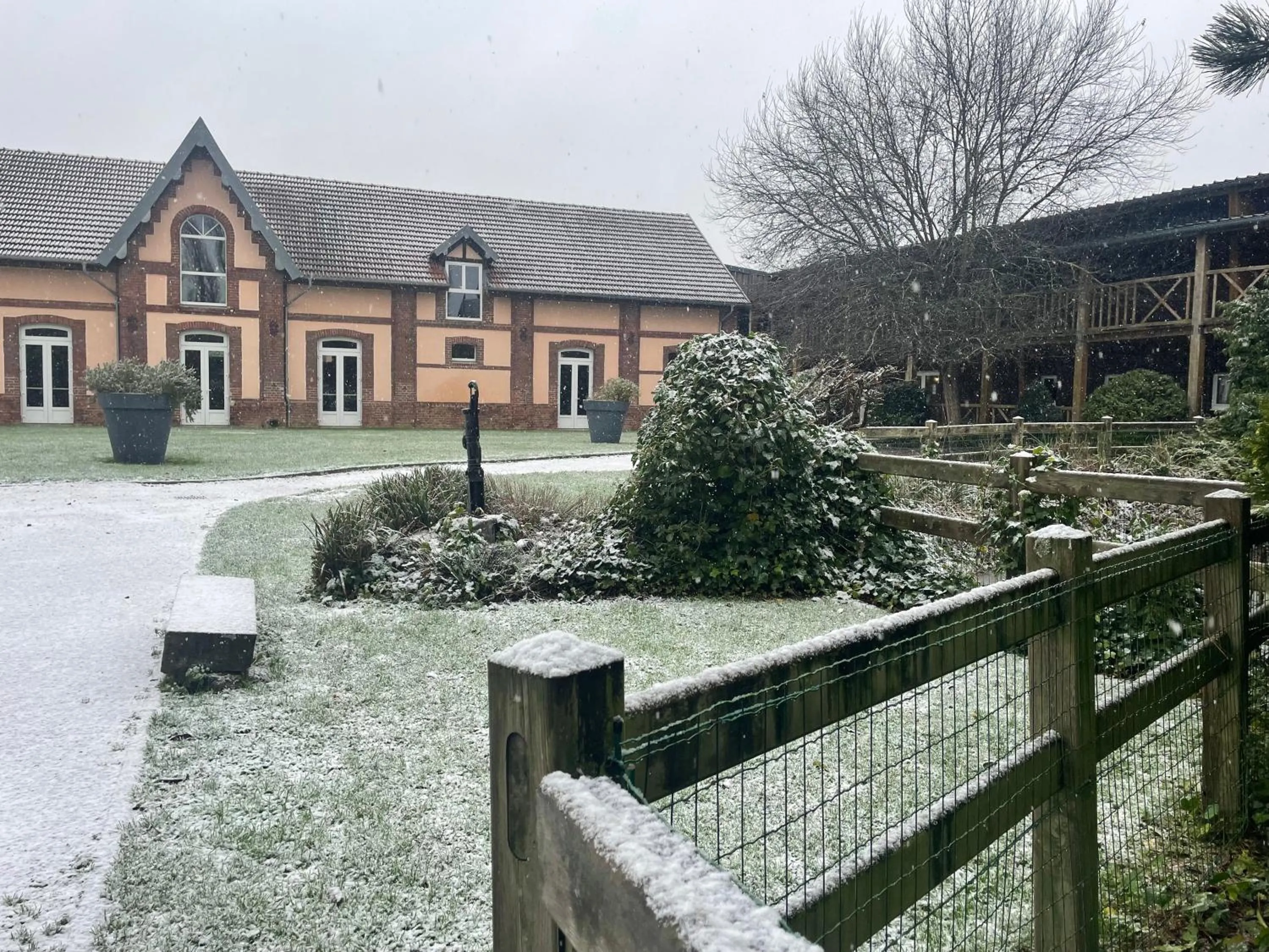 Garden in Clos De La Vaupalière - Rouen
