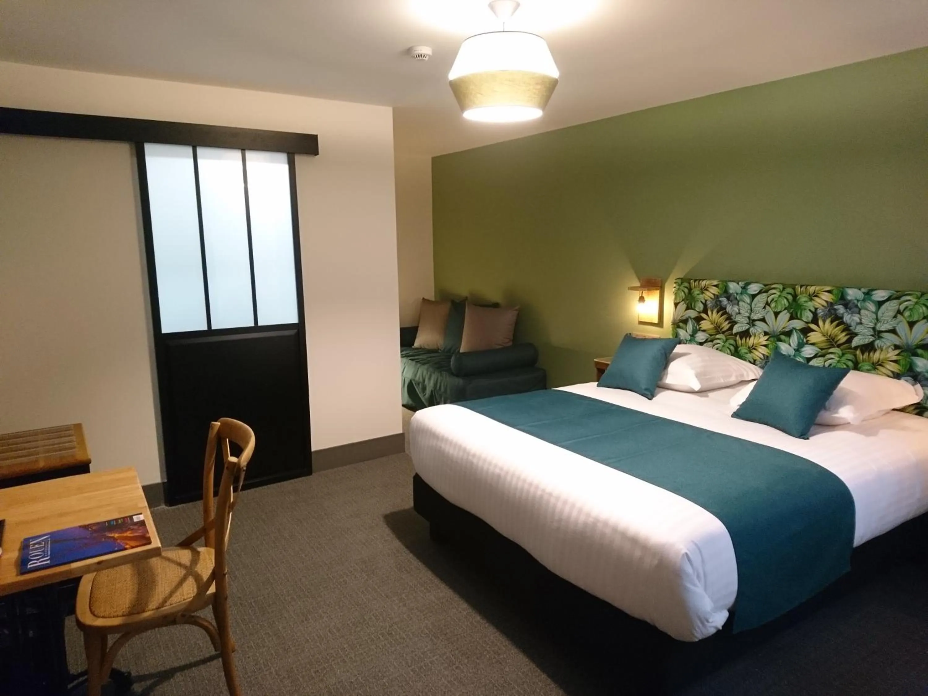 Bed in Clos De La Vaupalière - Rouen