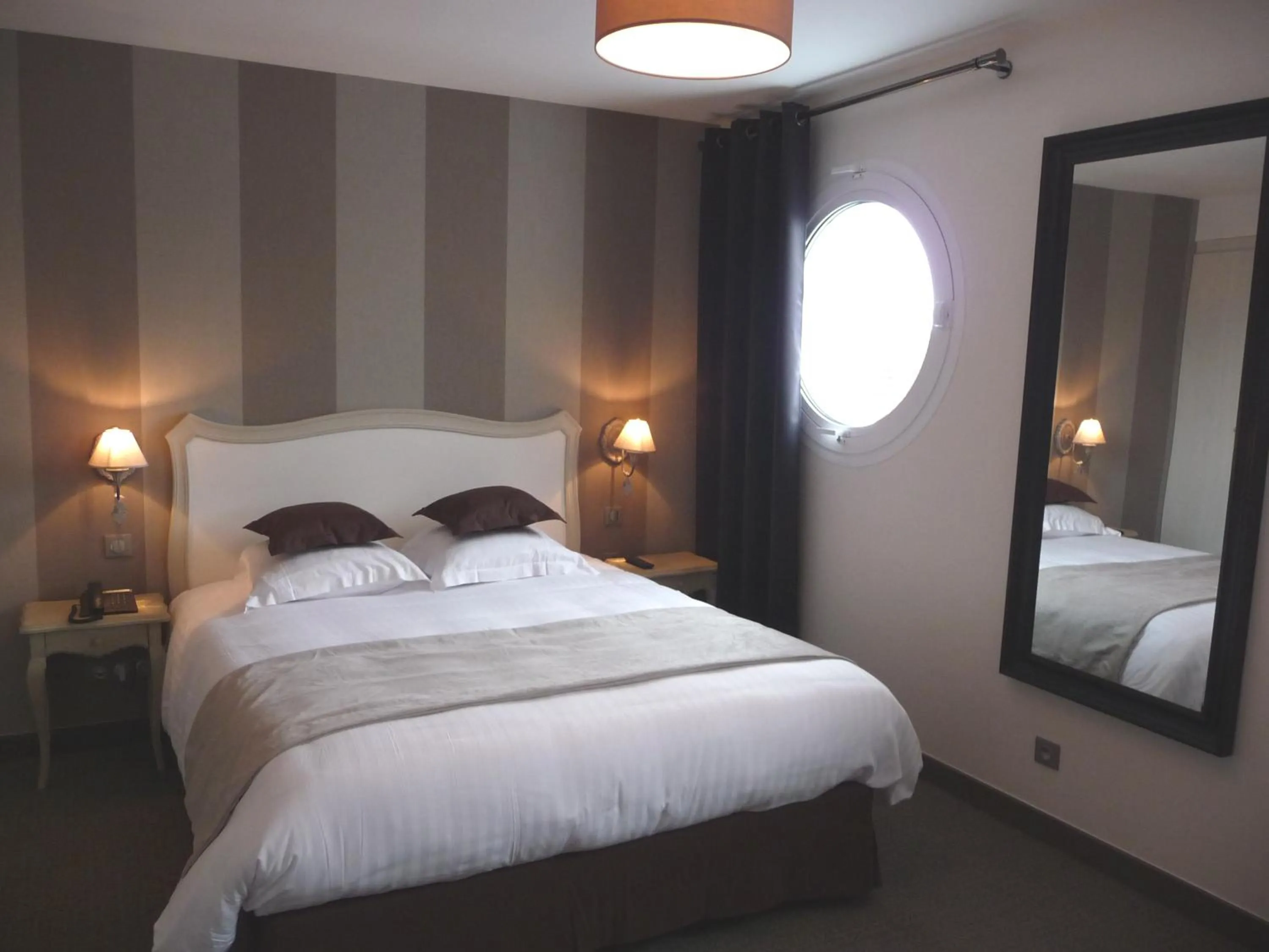 Bed in Clos De La Vaupalière - Rouen