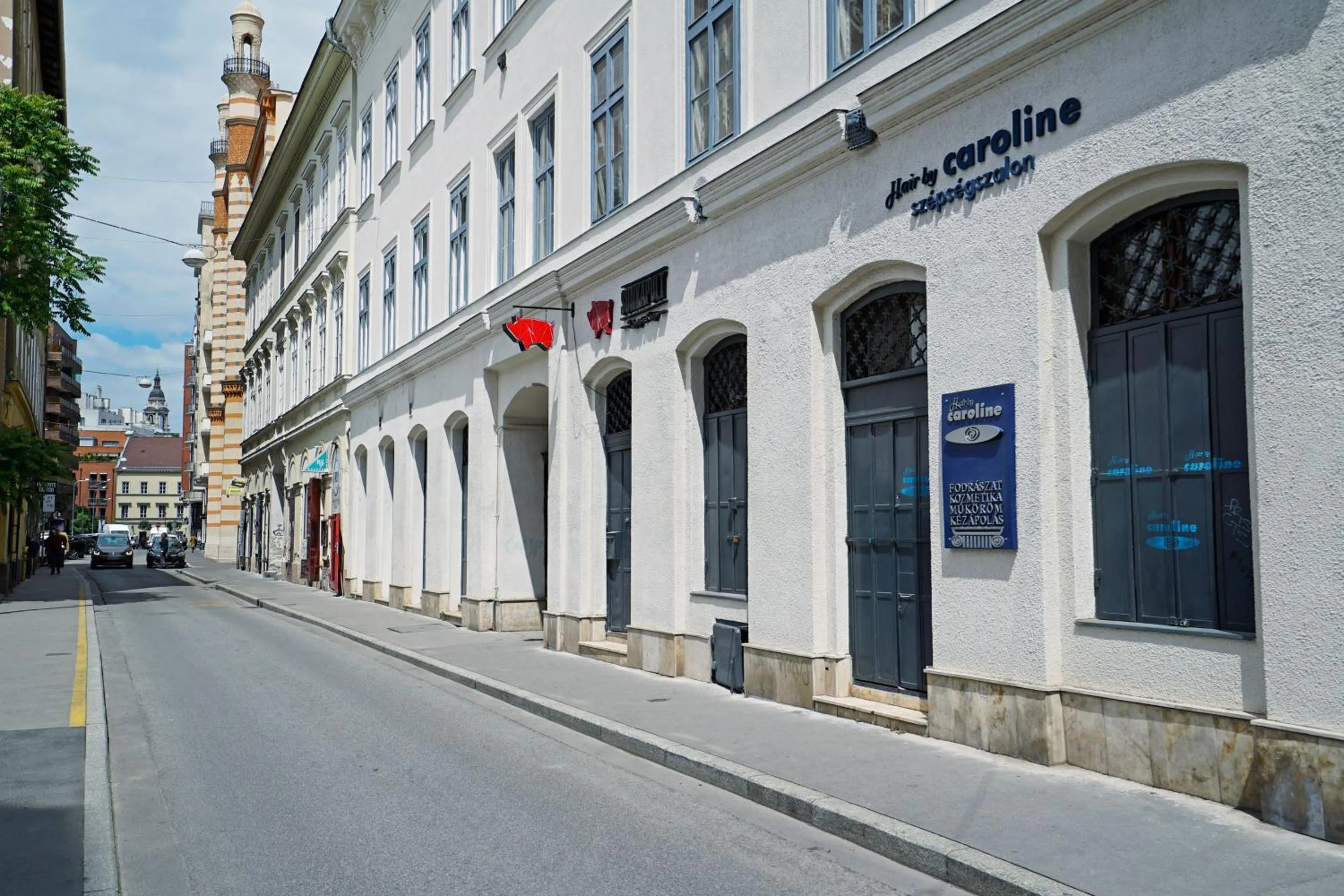 Rumbach Apartment