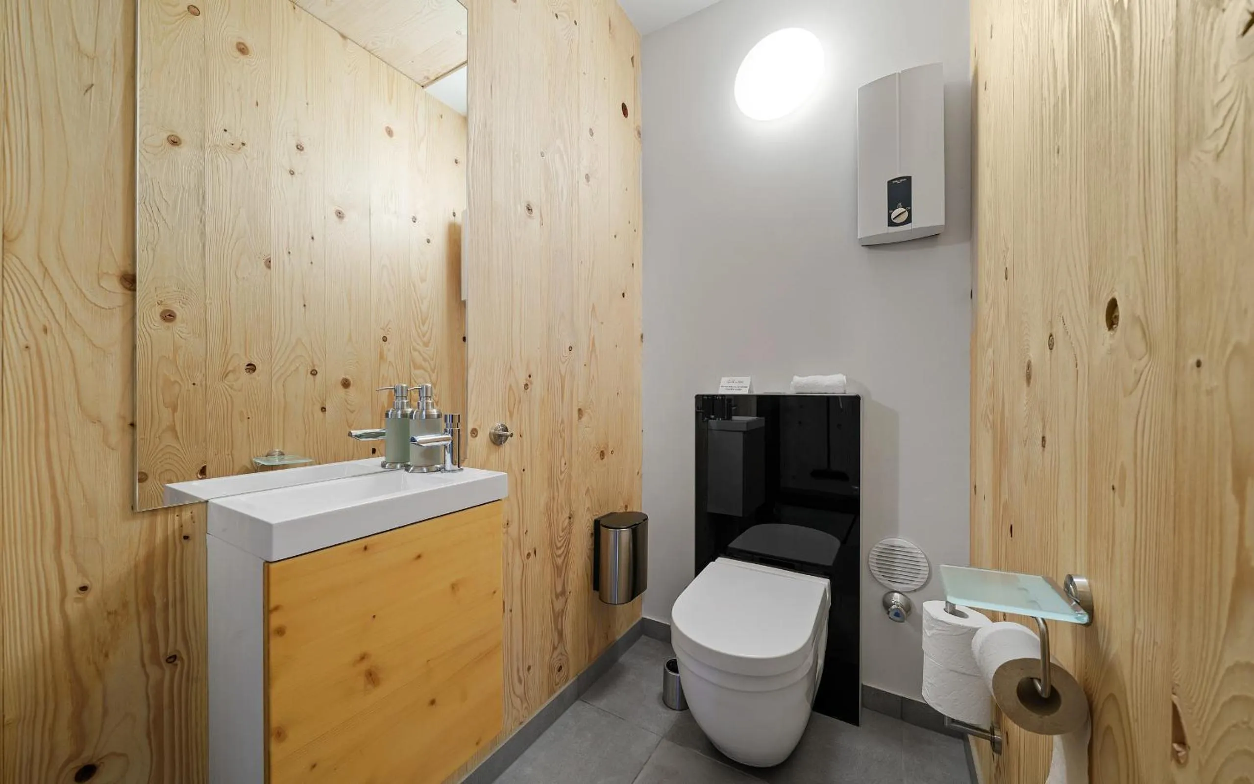 Toilet in Aparthotel Zell am See (Contactless Check-In)