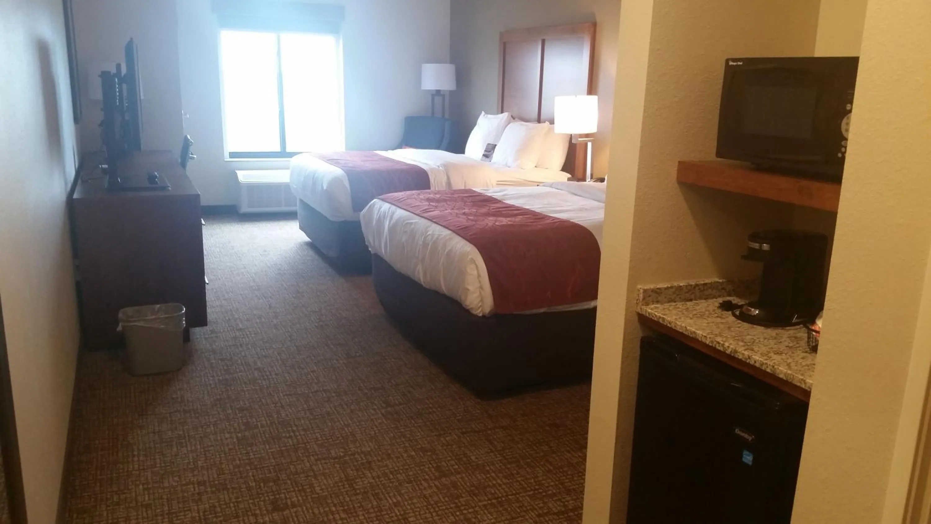 Bed in Comfort Inn White House