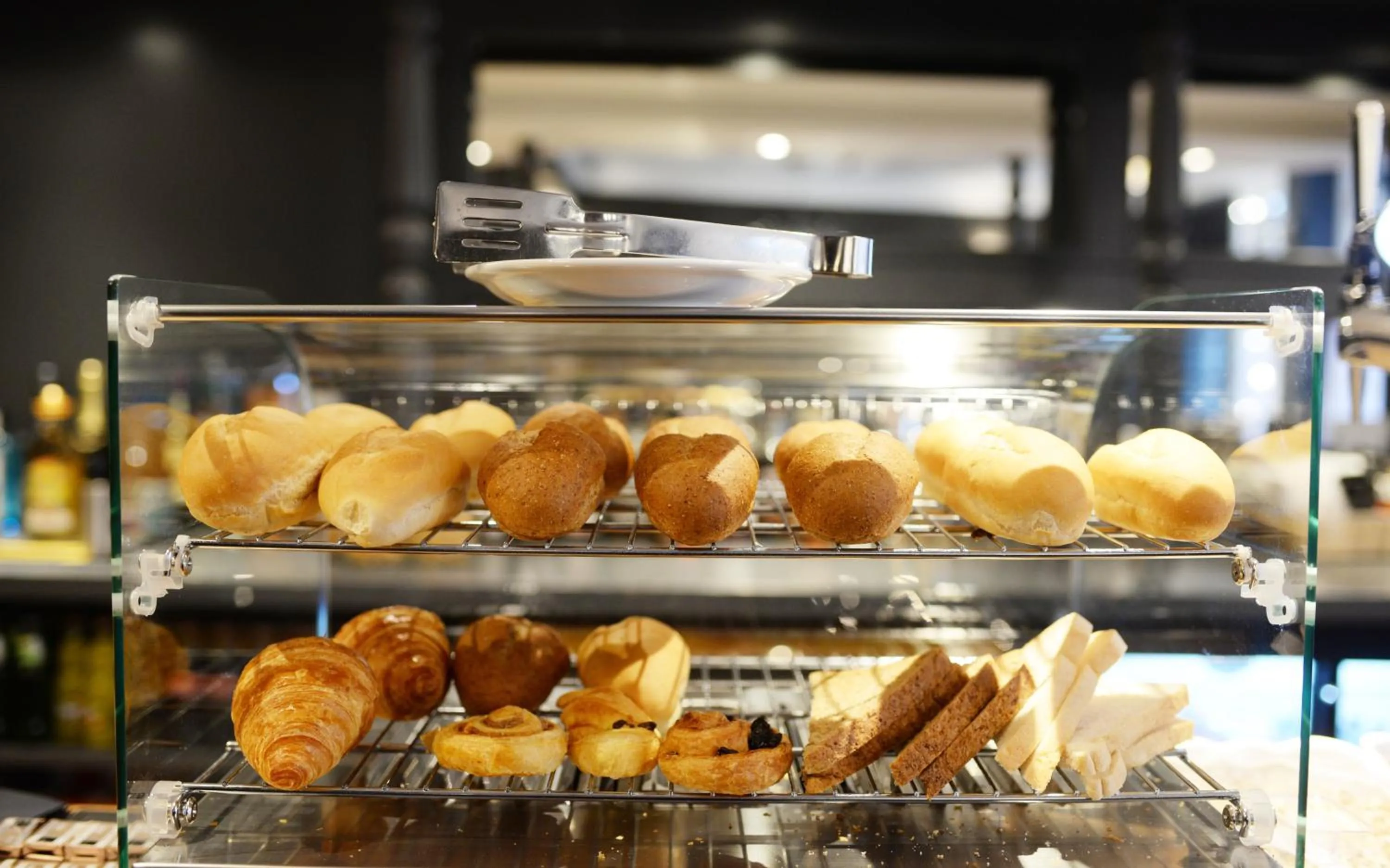 Continental breakfast in The Pack And Carriage London
