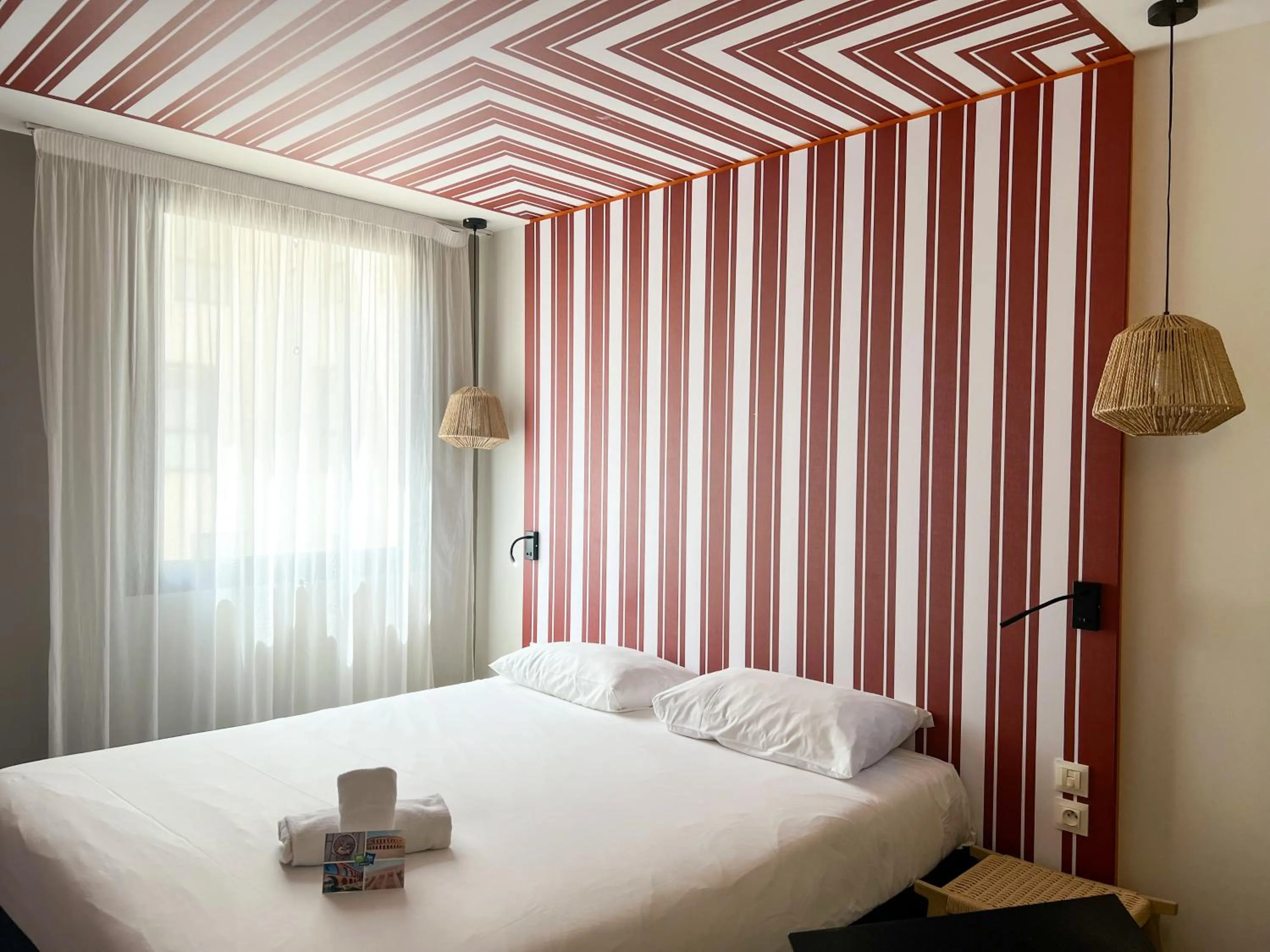 Photo of the whole room, Bed in ibis Styles Nimes Gare Centre