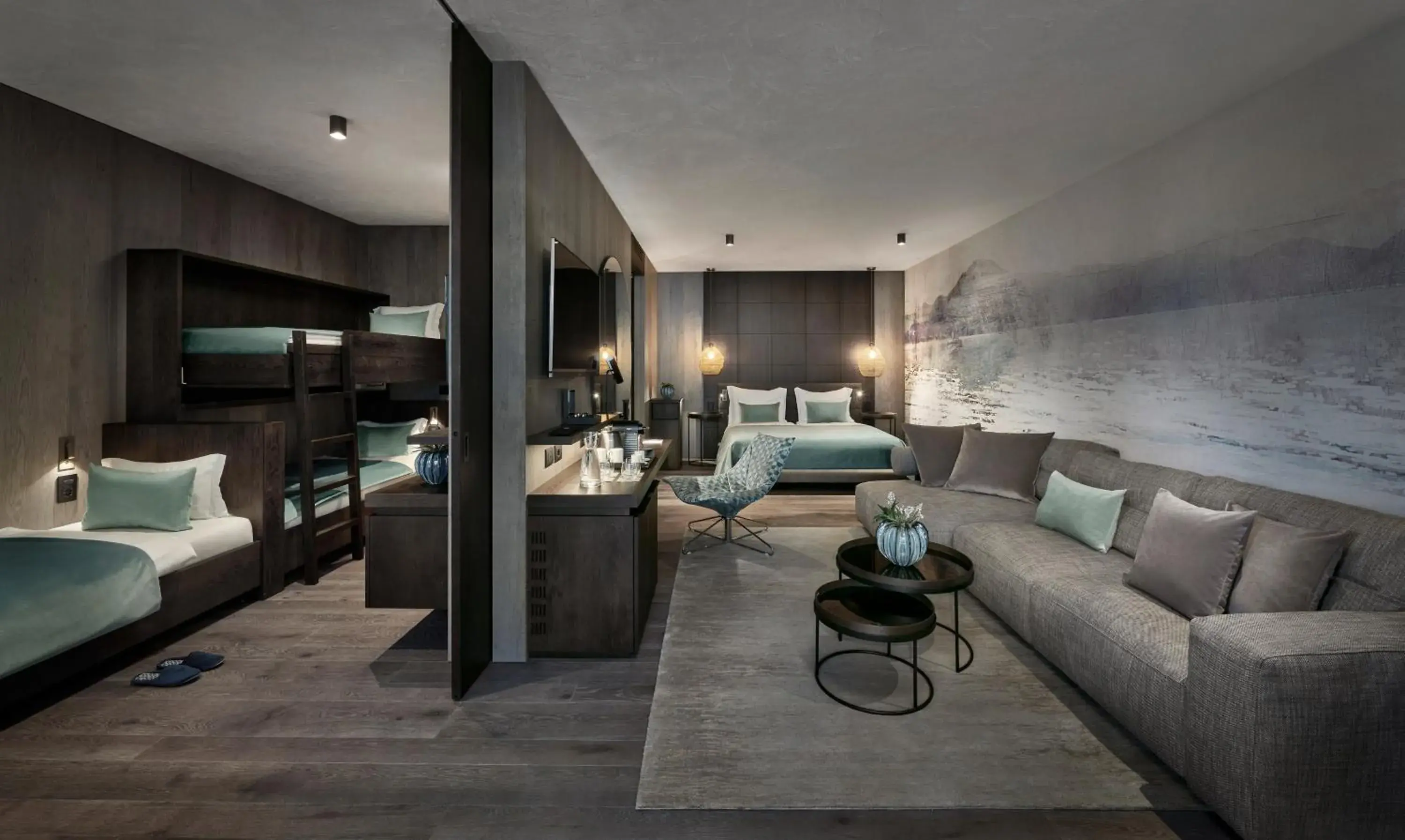 Suite with Hot Tub in Quellenhof Luxury Resort Lazise Suite with Hot Tub in Quellenhof Luxury Resort Lazise