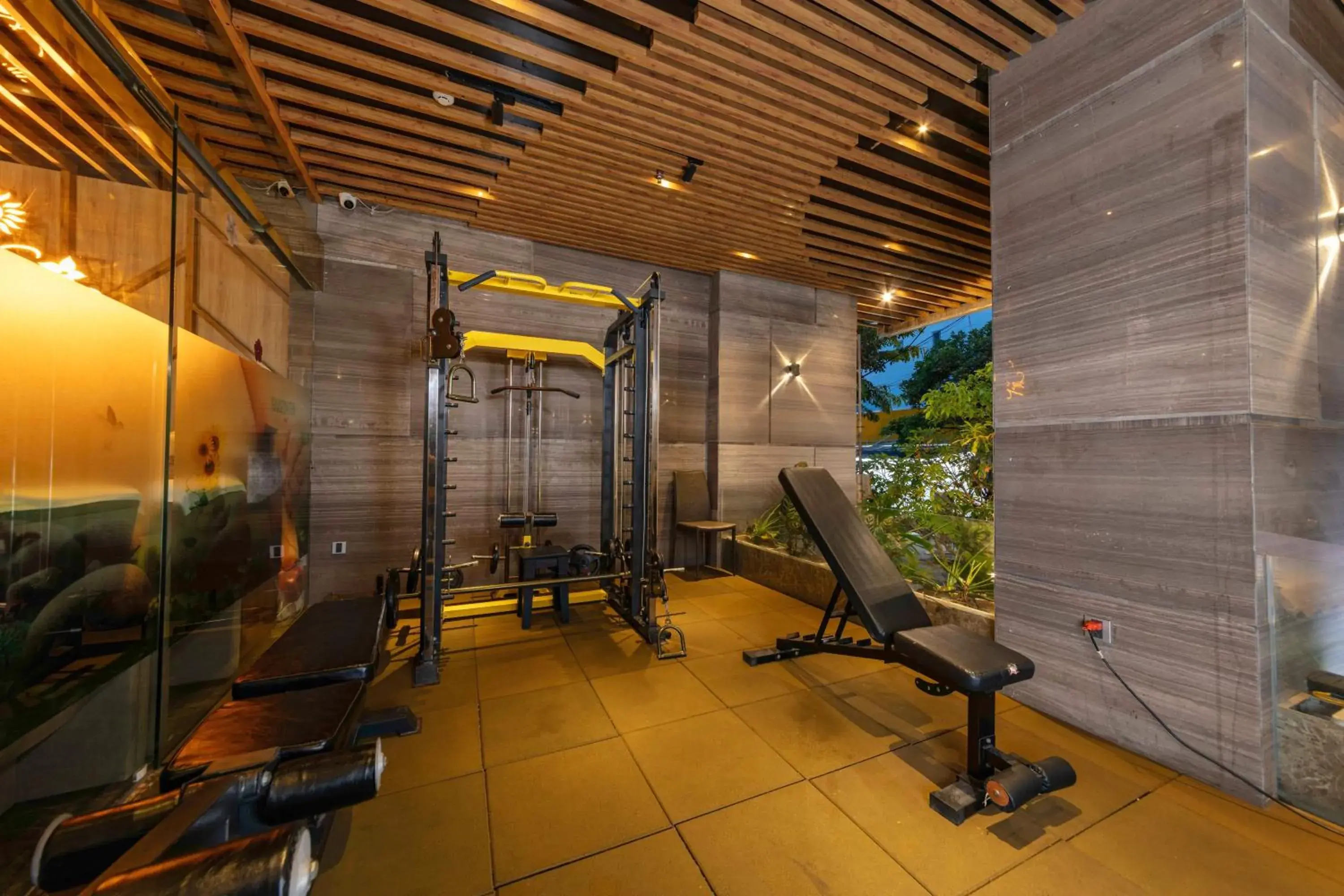 Fitness centre/facilities in Grand Sunrise Boutique Hotel Fitness centre/facilities in Grand Sunrise Boutique Hotel