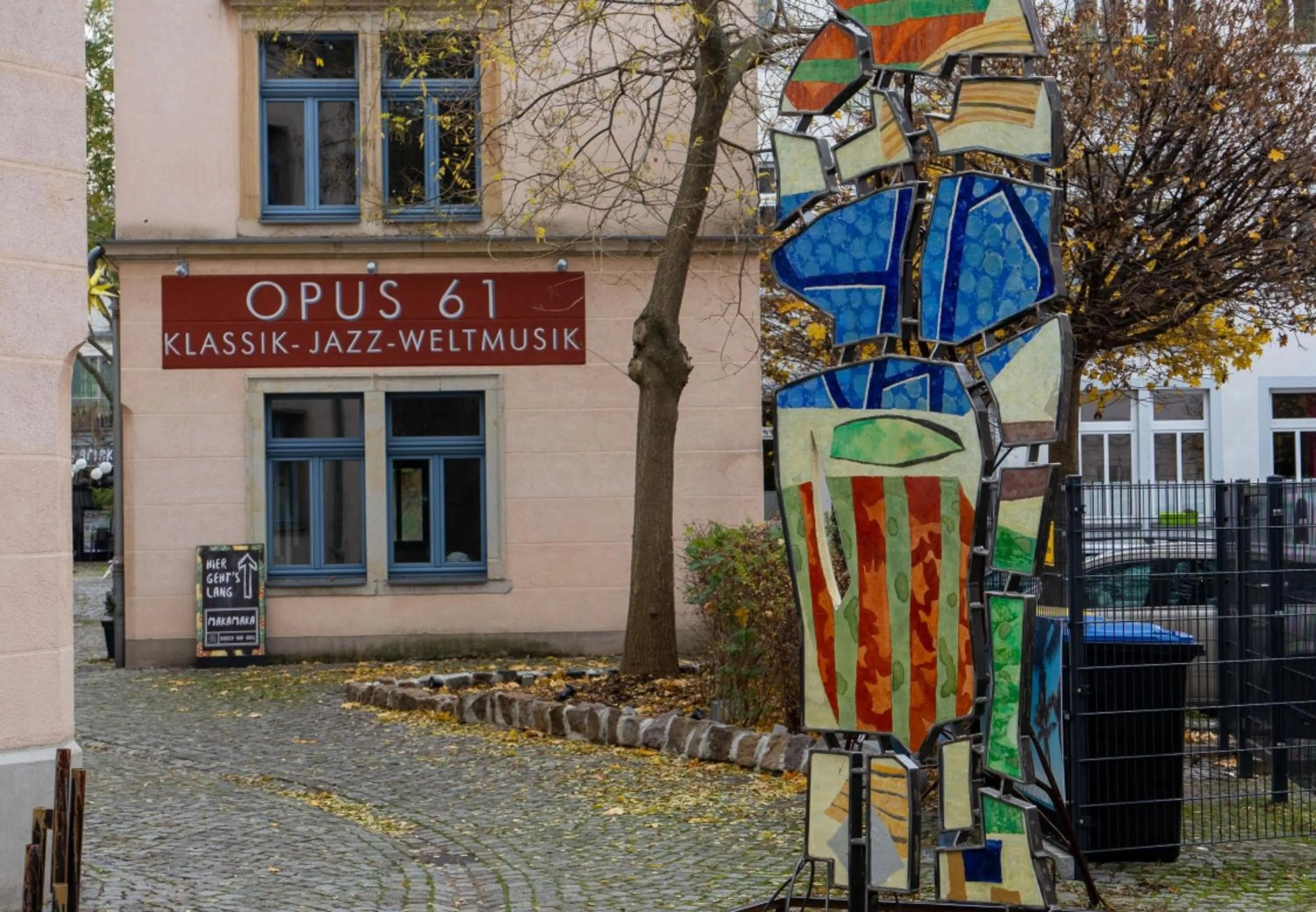 Neighbourhood in Limehome Dresden Hoyerswerdaerstraße