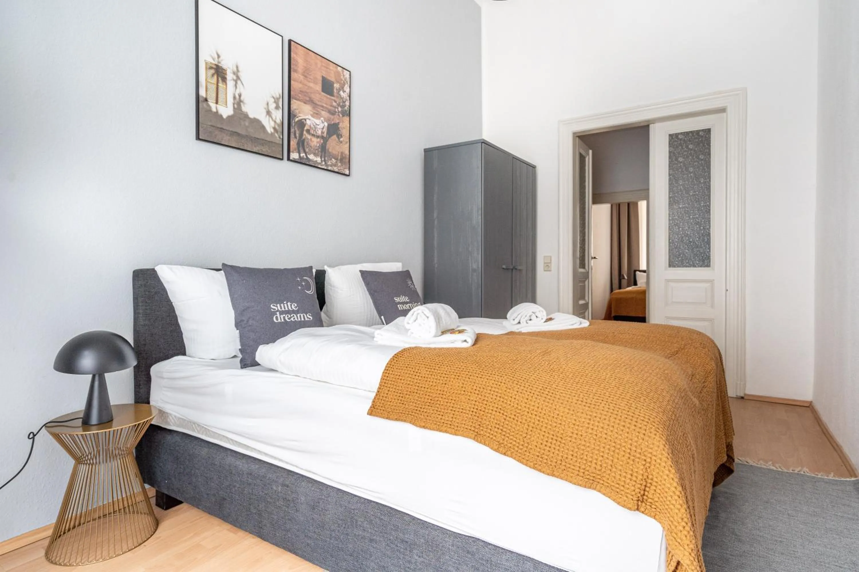 Bed in Limehome Dresden Hoyerswerdaerstraße