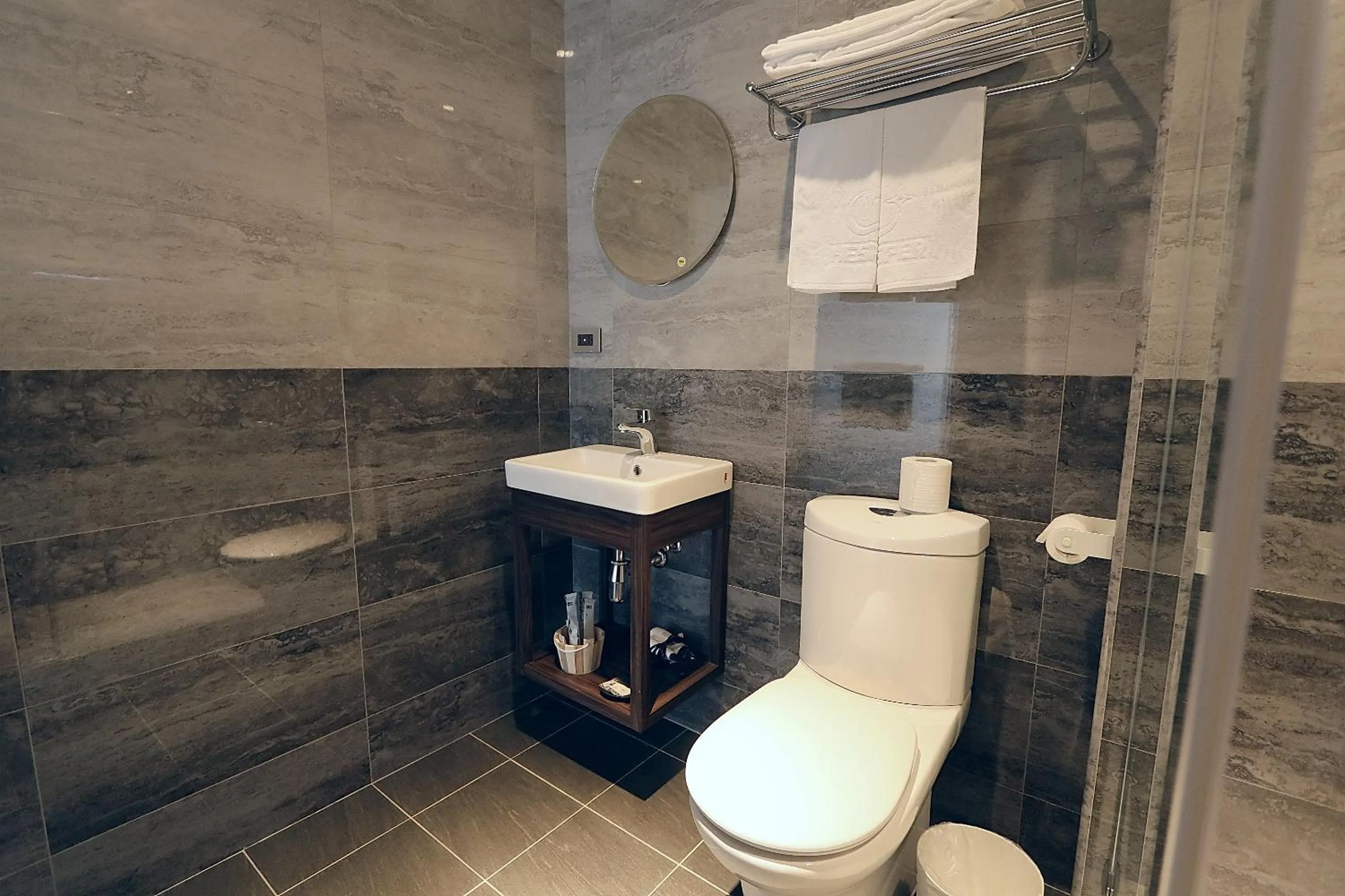 Shower in Hotel Hesper HSR Taichung