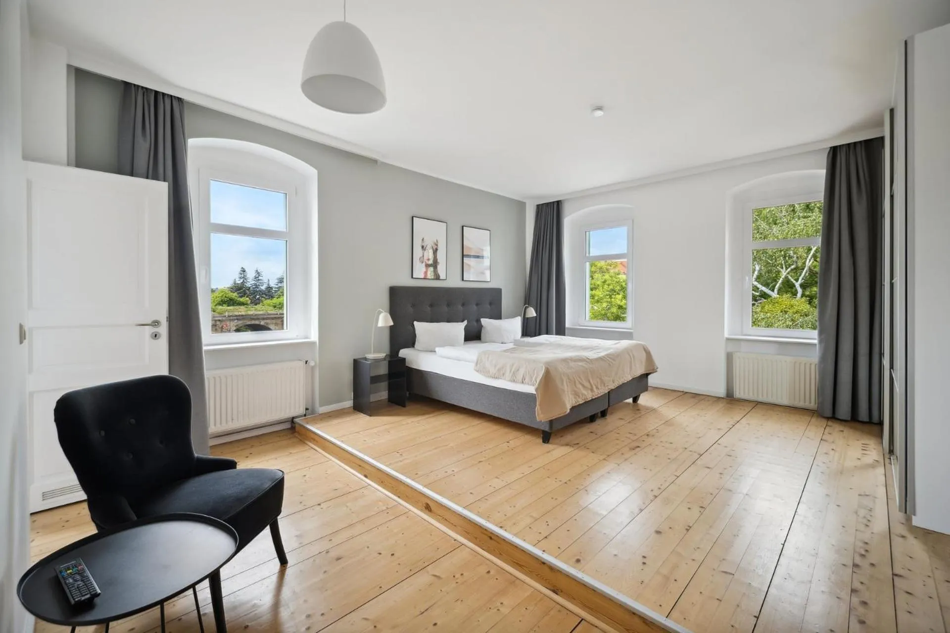 Bed in Limehome Dresden Tannenstraße