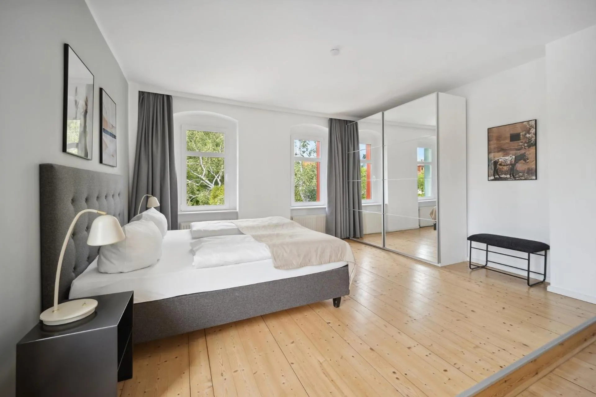 Bed in Limehome Dresden Tannenstraße