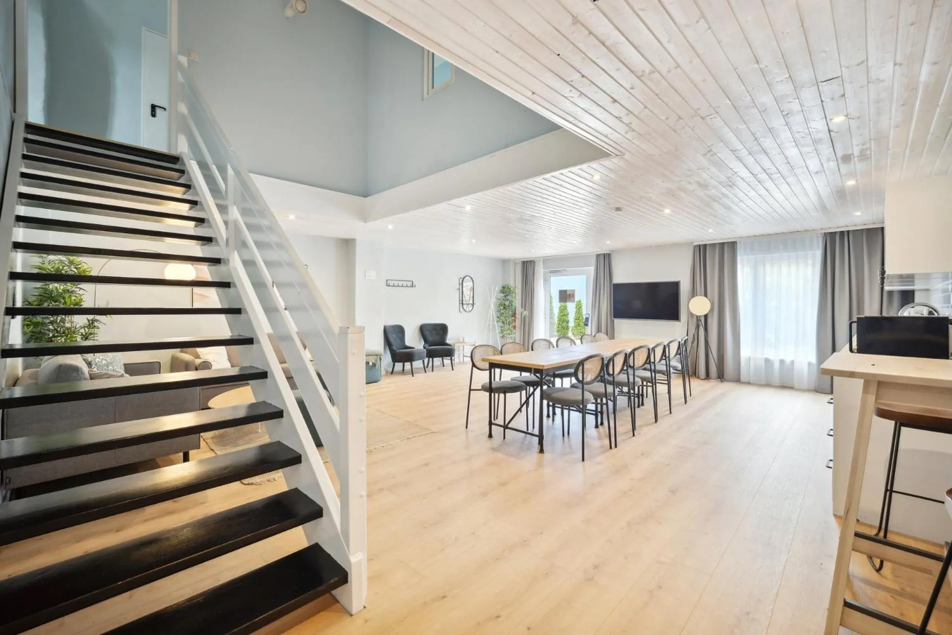 Kitchen or kitchenette in Limehome Dresden Tannenstraße