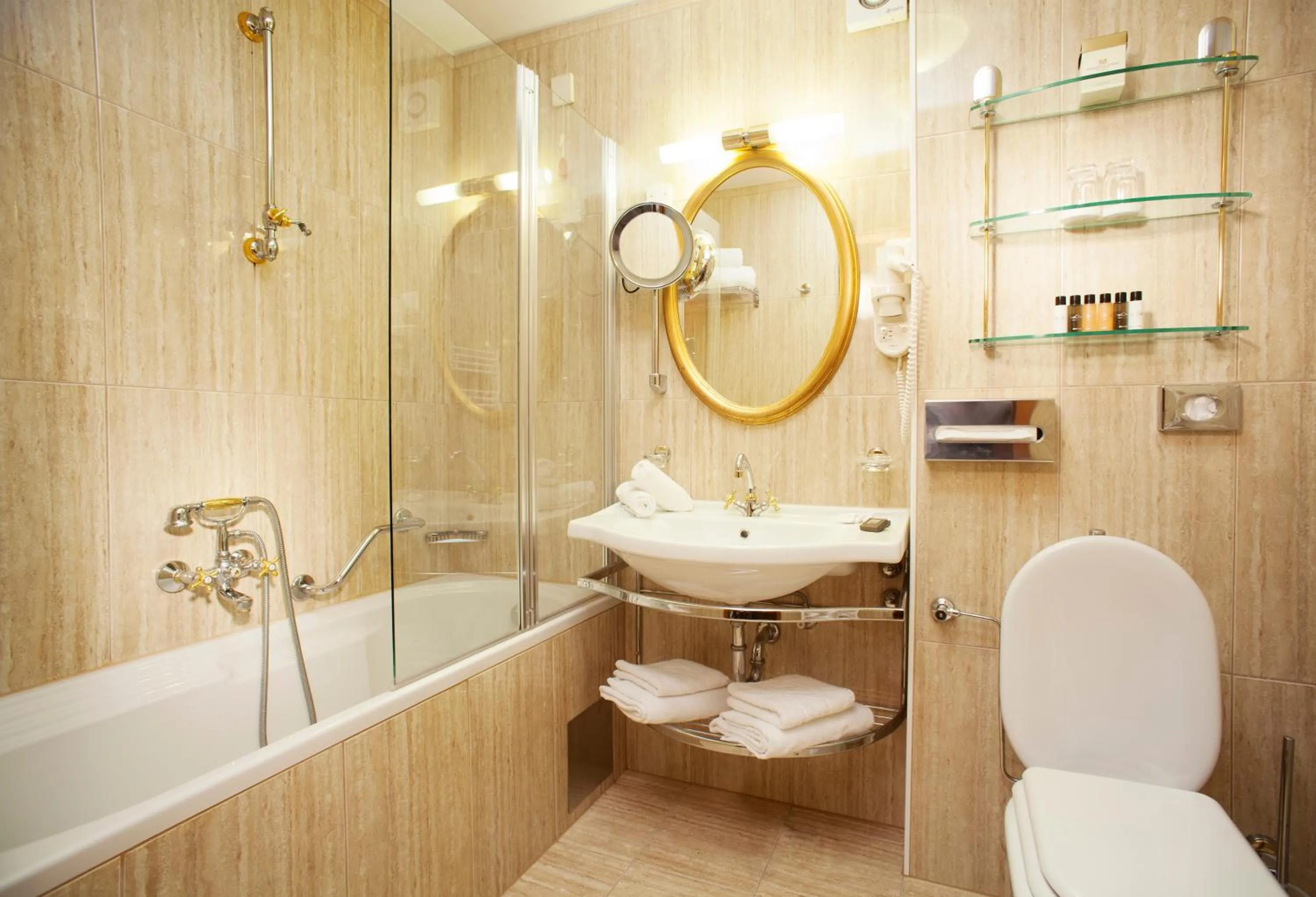 Bathroom in Grand Hotel Toplice - Small Luxury Hotels of the World