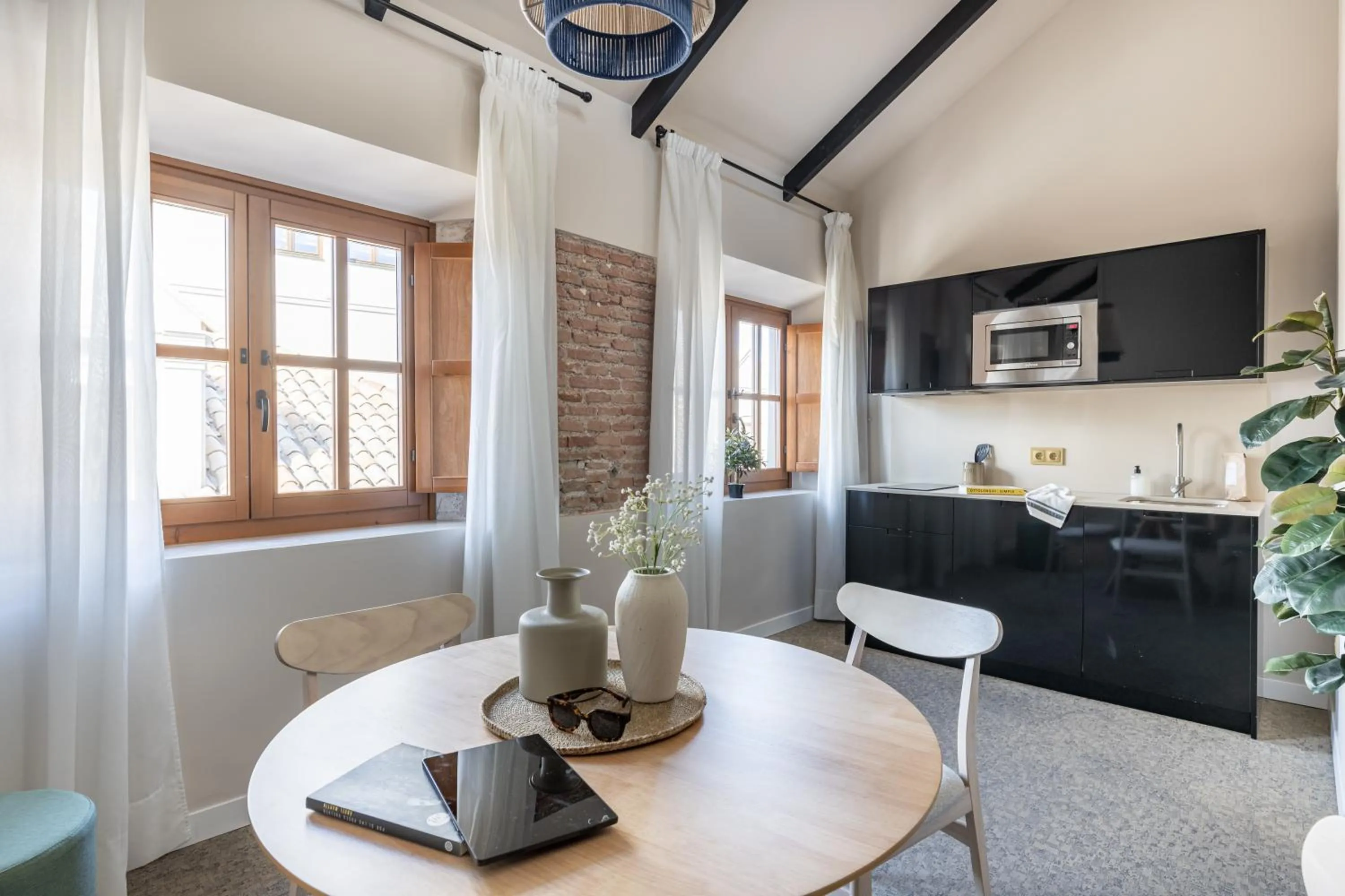 Kitchen or kitchenette in Líbere Málaga Teatro Romano