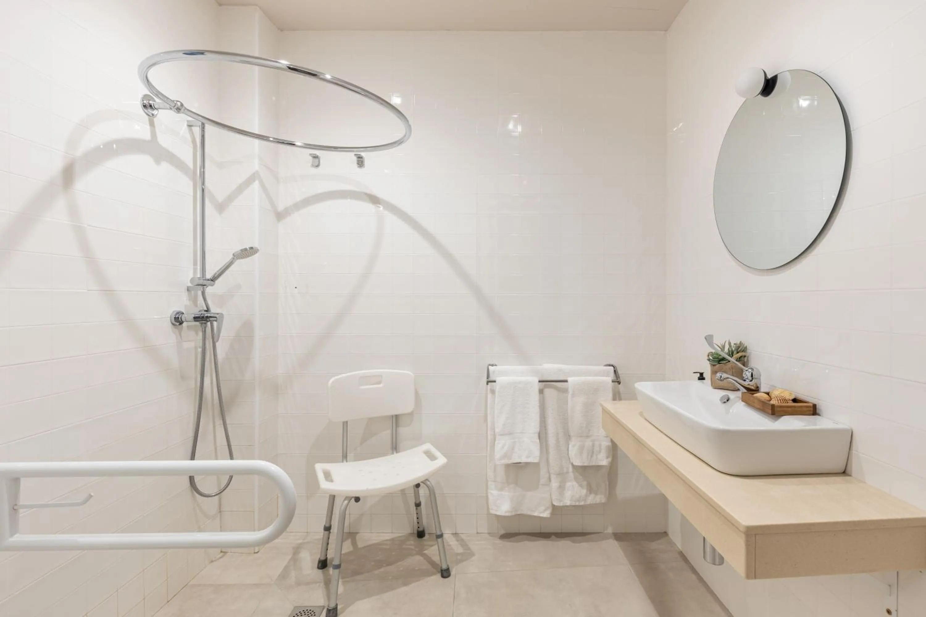 Bathroom in Líbere Málaga Teatro Romano