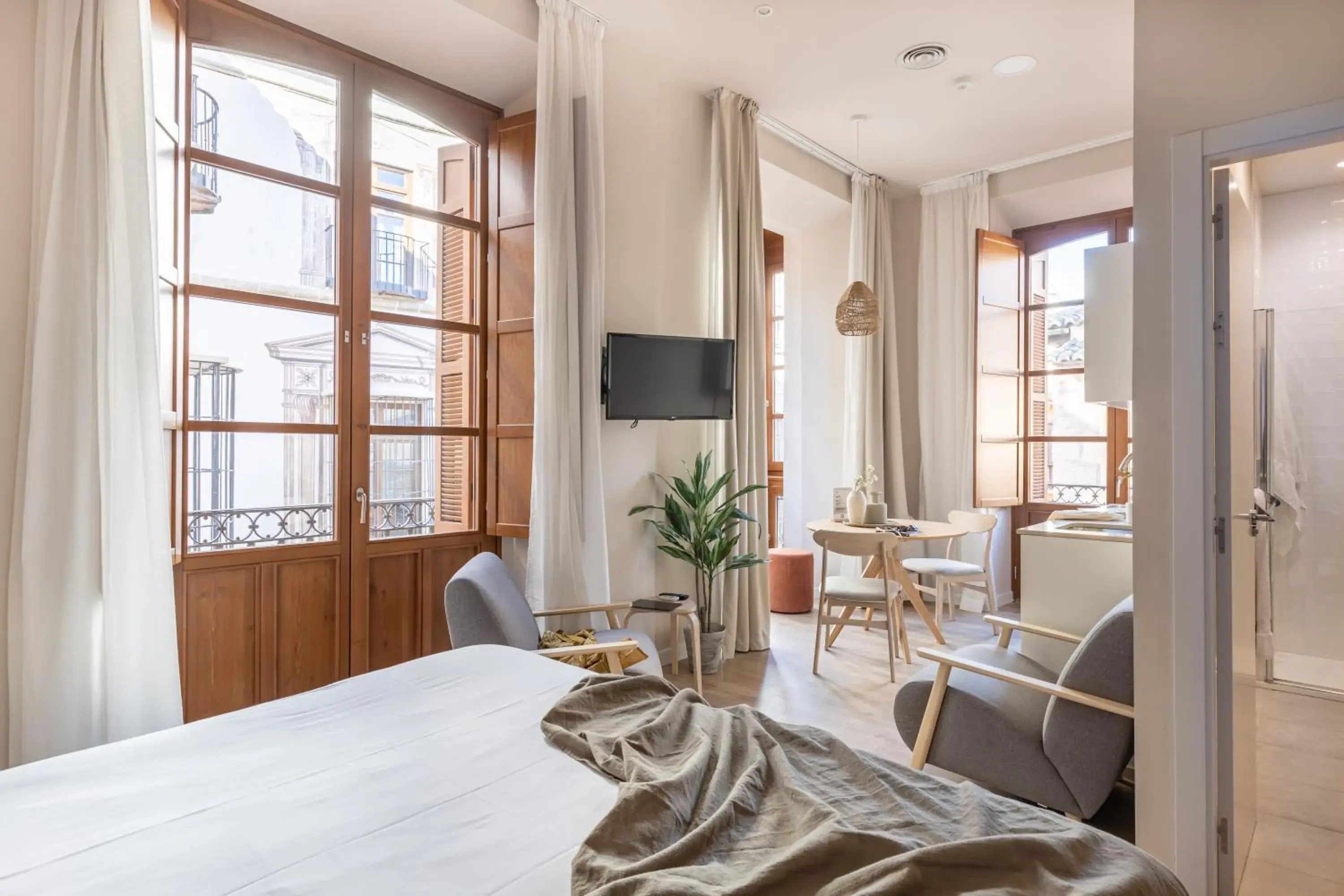 Bed in Líbere Málaga Teatro Romano Bed in Líbere Málaga Teatro Romano