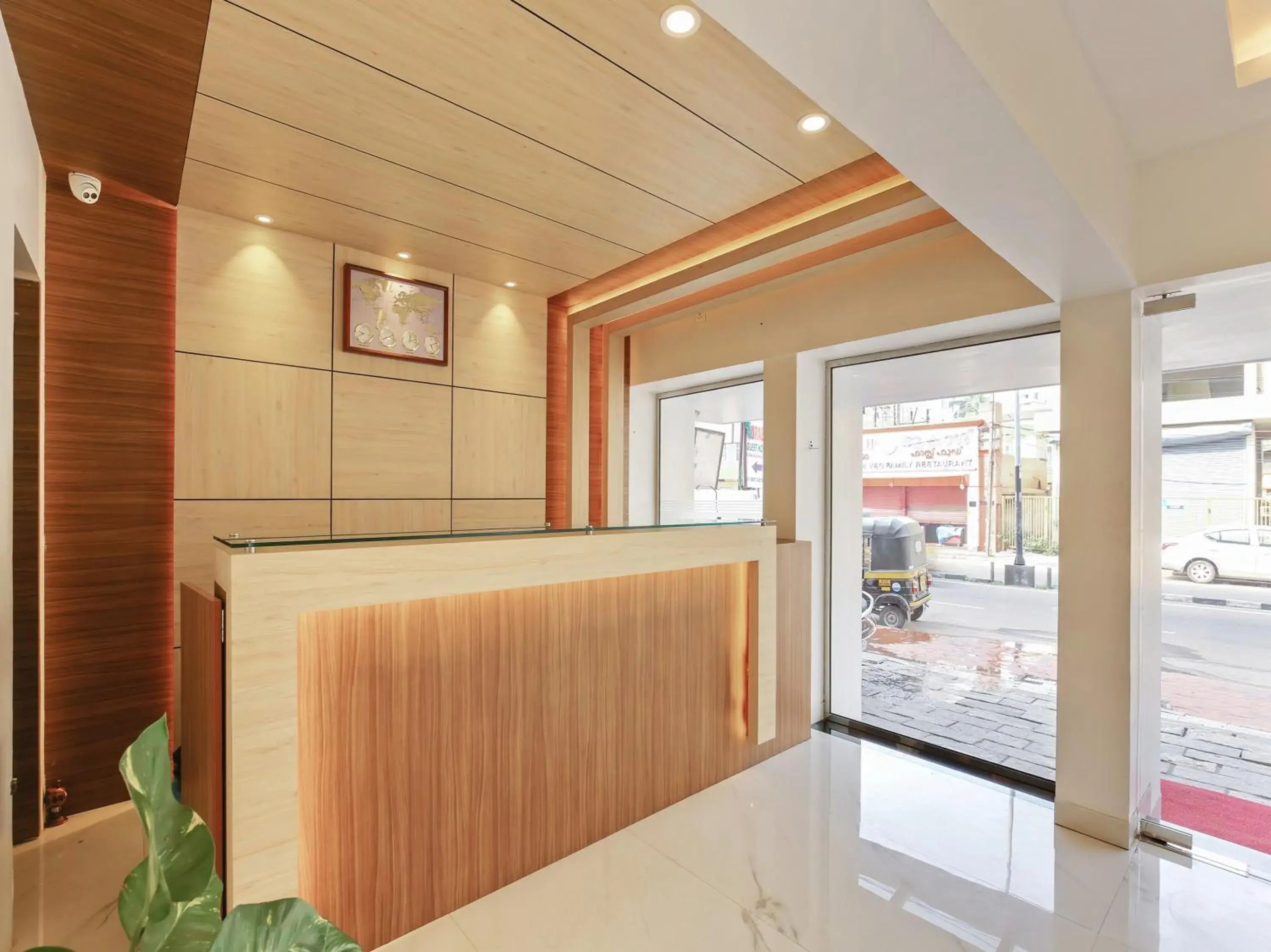 Lobby or reception in Treebo Goodland Residency - 500m from Railway Station Lobby or reception in Treebo Goodland Residency - 500m from Railway Station