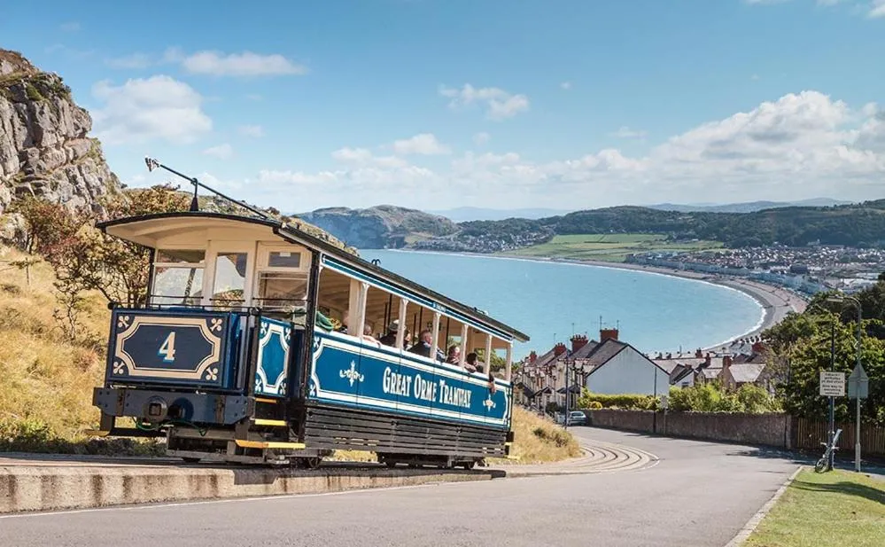 Great Orme Apartment by Seaside Llandudno