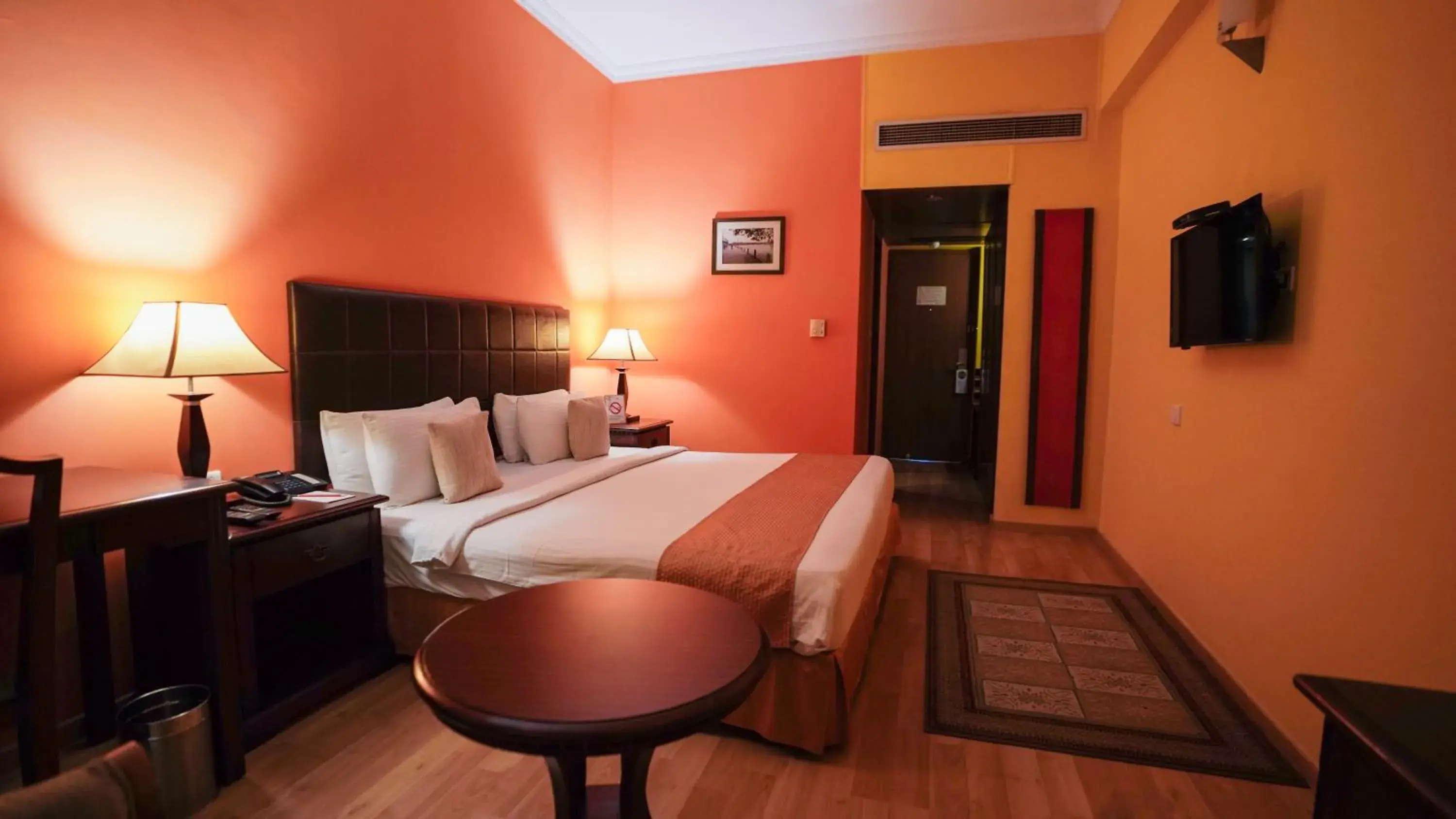 Superior Room - single occupancy in MGM Mark Whitefield Superior Room - single occupancy in MGM Mark Whitefield