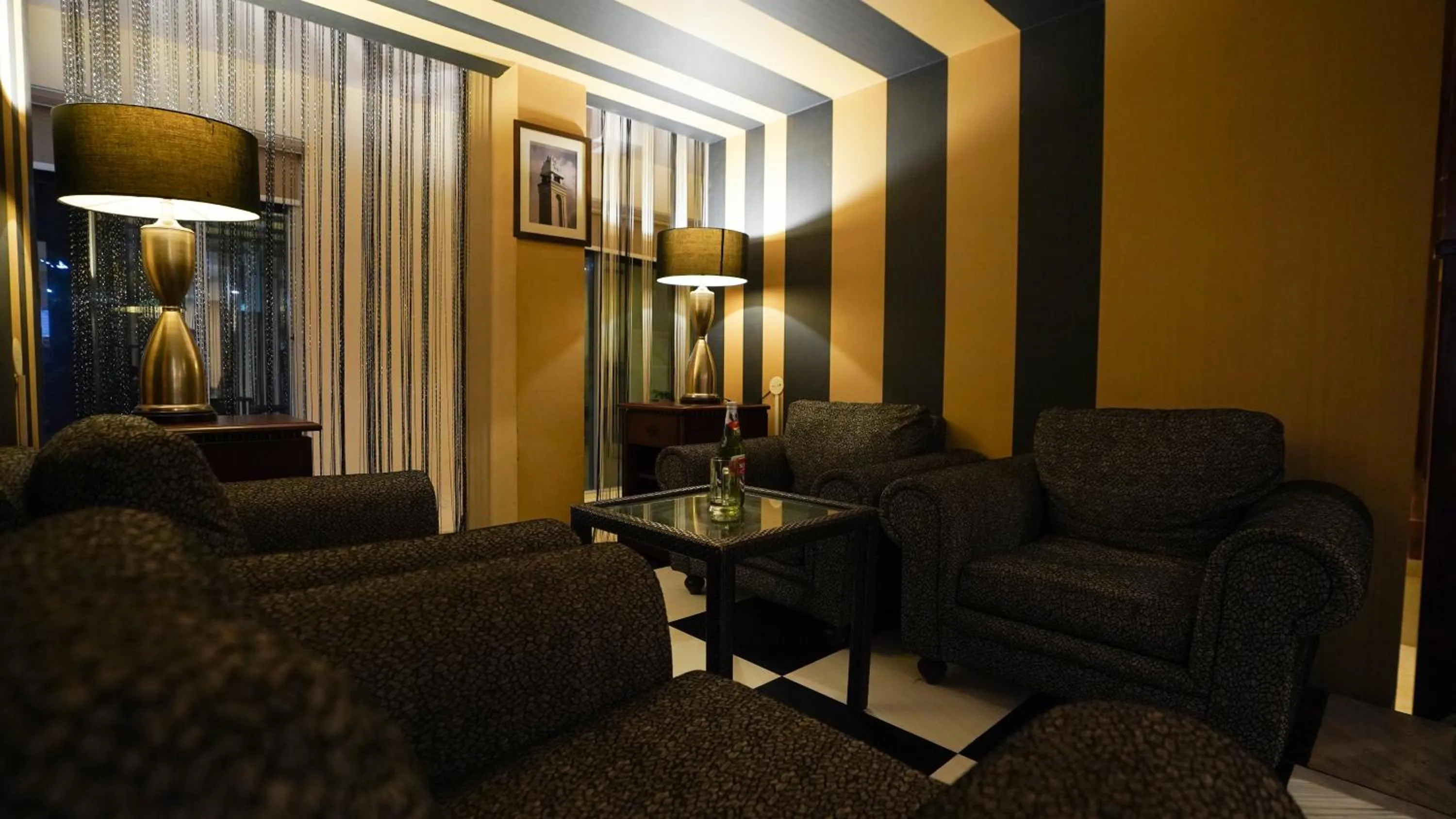 Lounge or bar in MGM Mark Whitefield