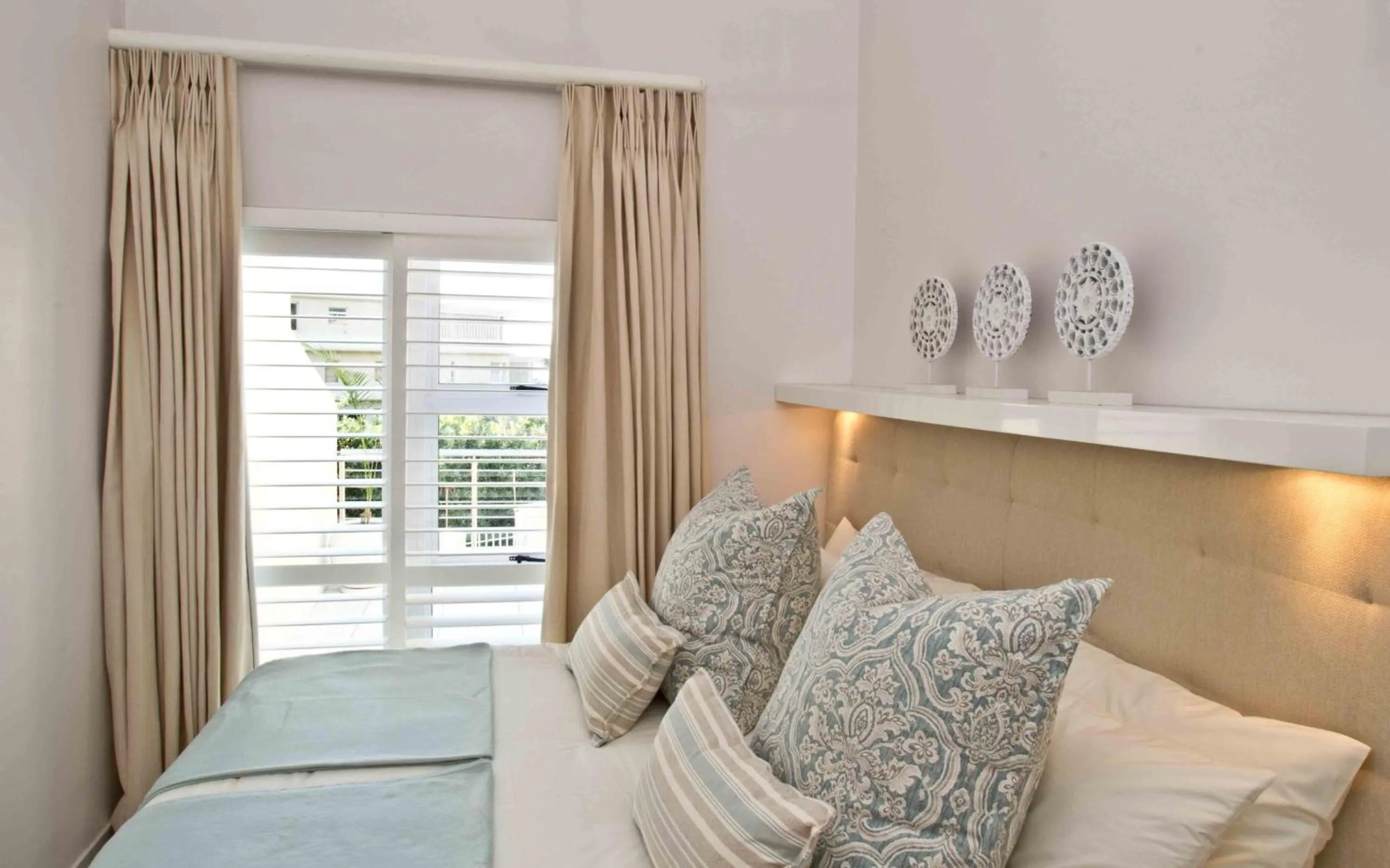 Bedroom, Bed in D3 Sea Lodge - by Stay in Umhlanga