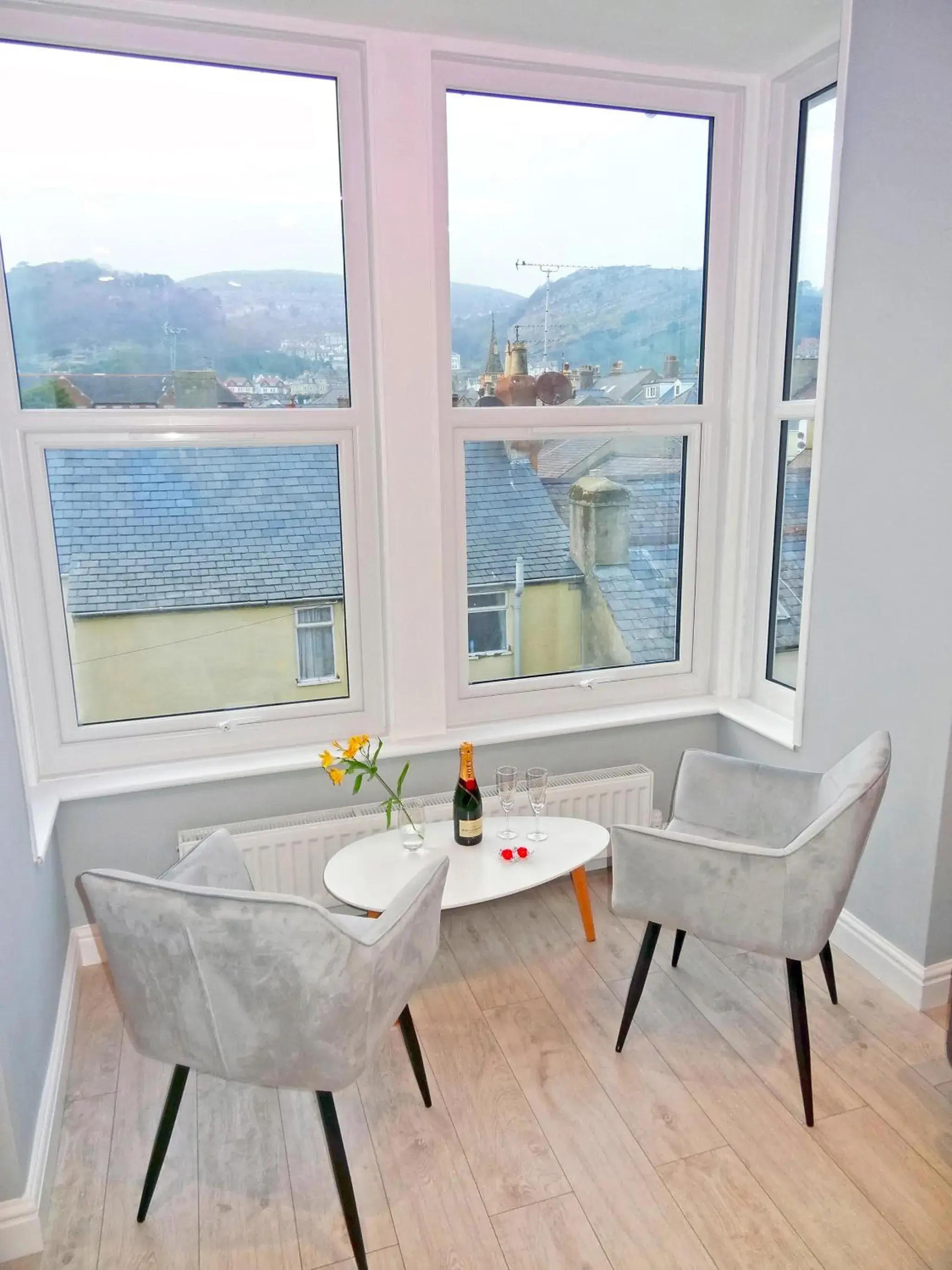 Sea Nest Apartment by Seaside Llandudno Sea Nest Apartment by Seaside Llandudno