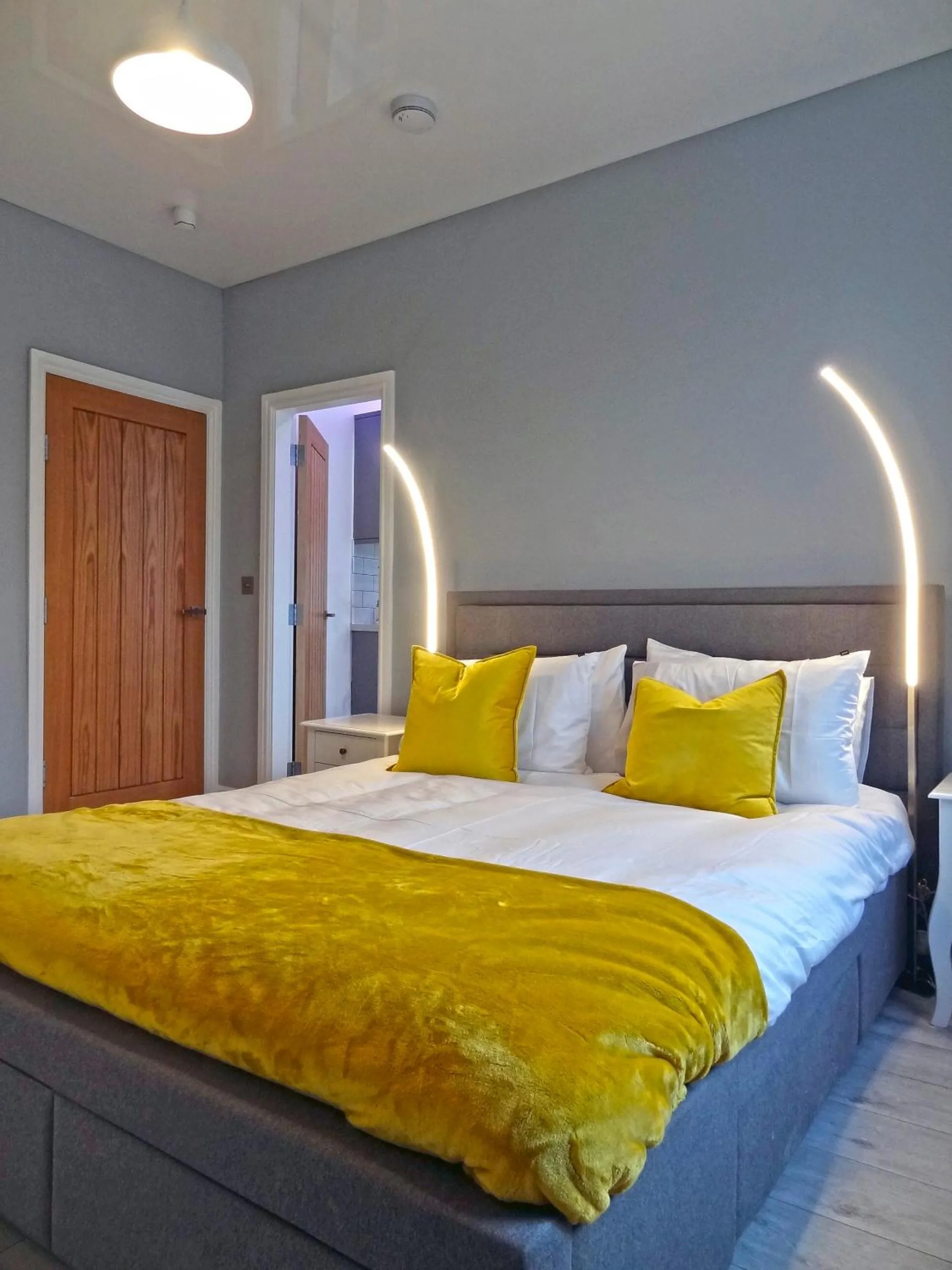 Sea Nest Apartment by Seaside Llandudno