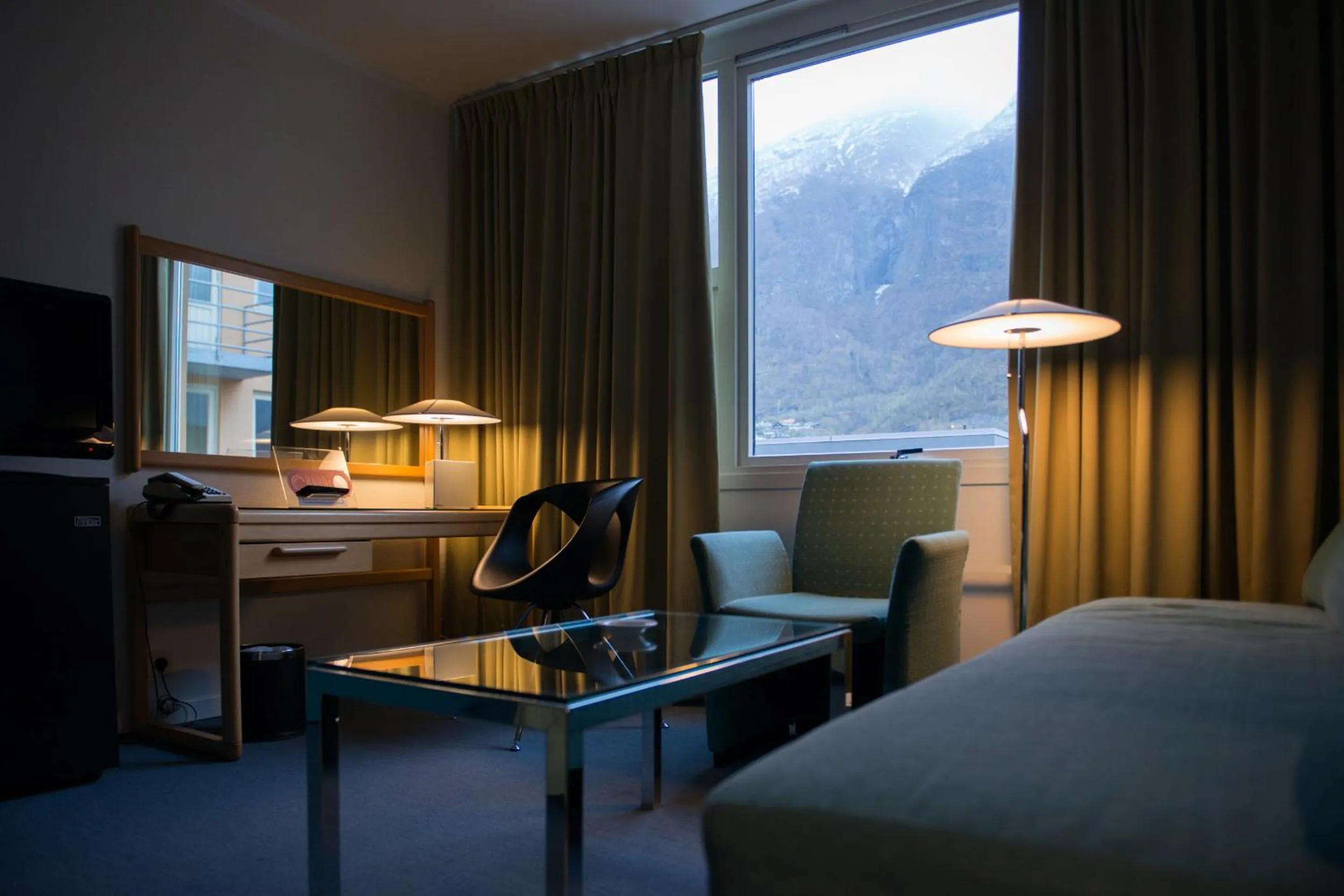 Photo of the whole room, Bed in Klingenberg Hotel - Årdal