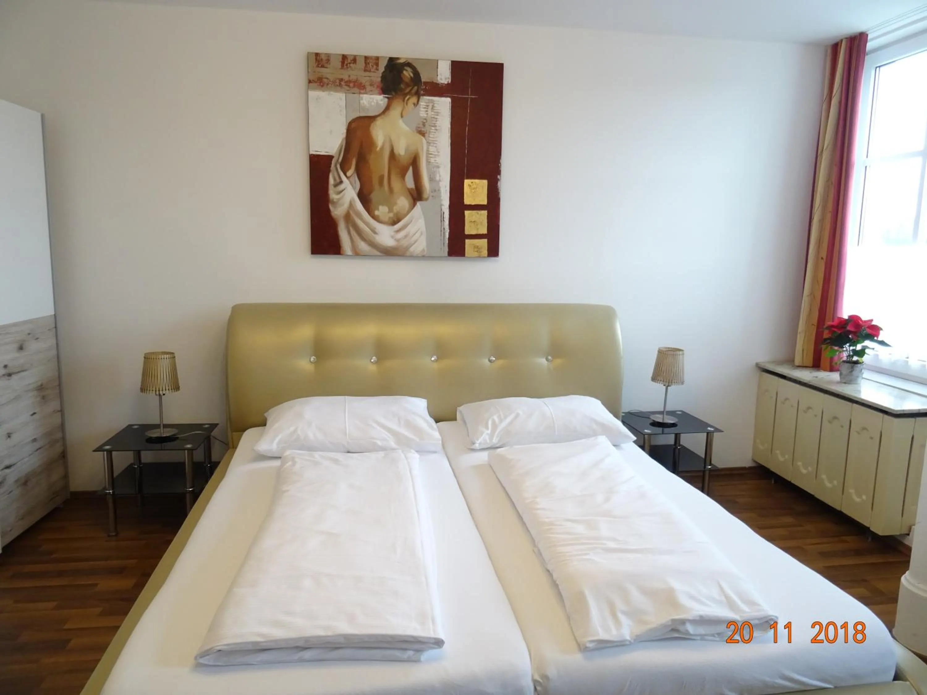 Bed in Hotel-Restaurant zum Donaueck Mauthausen