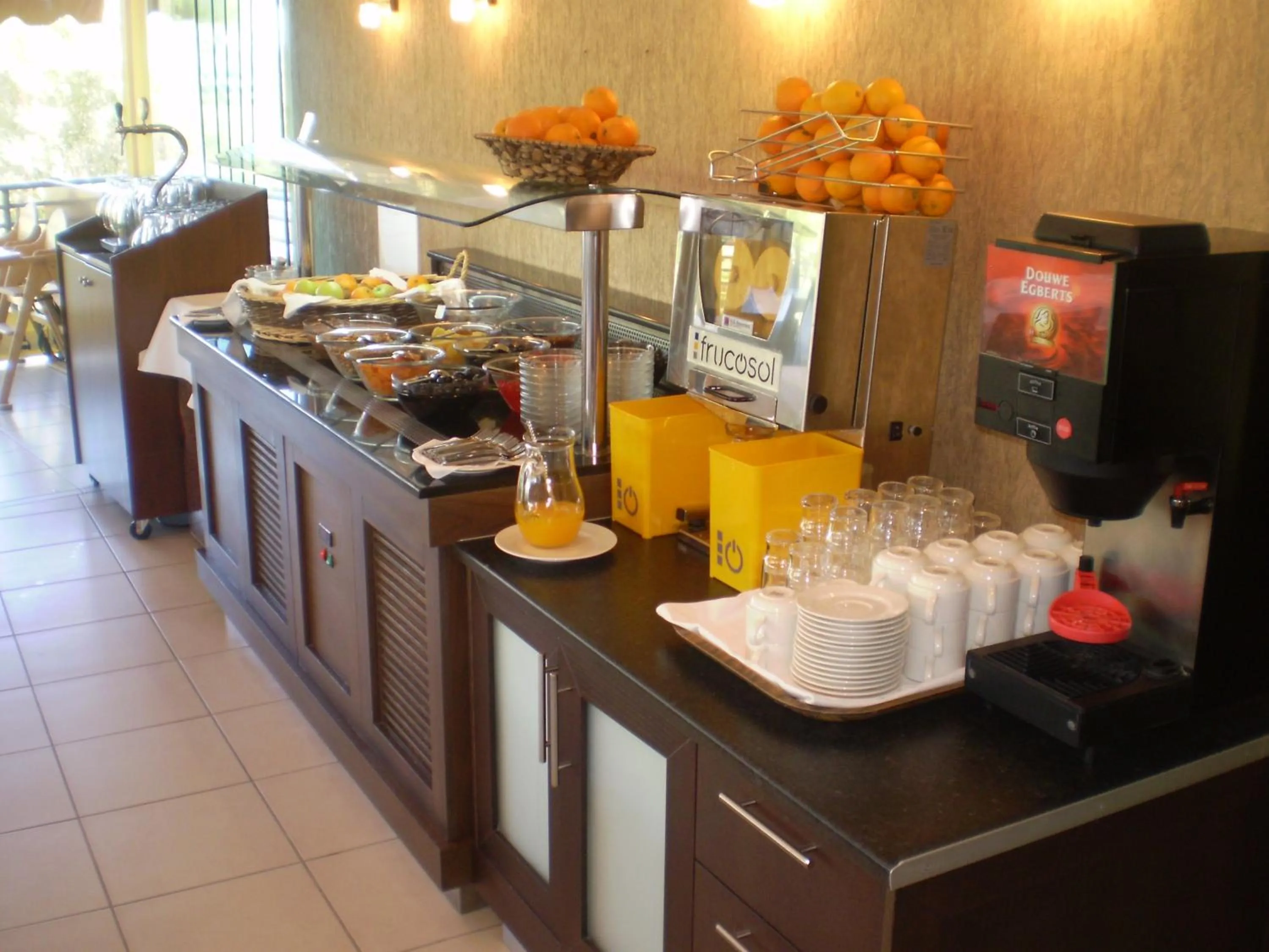 Coffee/tea facilities in Atrium Hotel Thassos