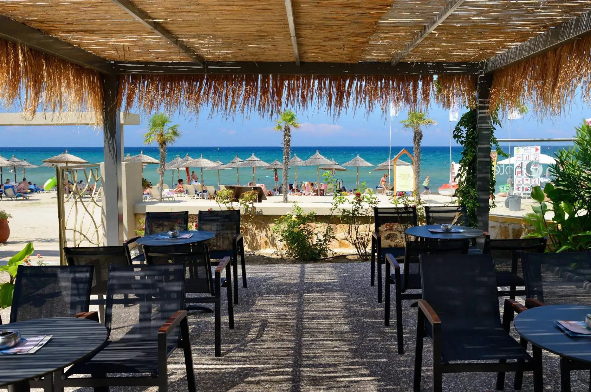 Restaurant/places to eat in Atrium Hotel Thassos Restaurant/places to eat in Atrium Hotel Thassos