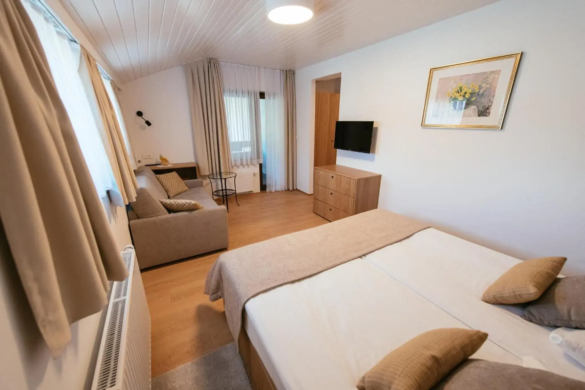 One-Bedroom Apartment in Penzion Livada One-Bedroom Apartment in Penzion Livada