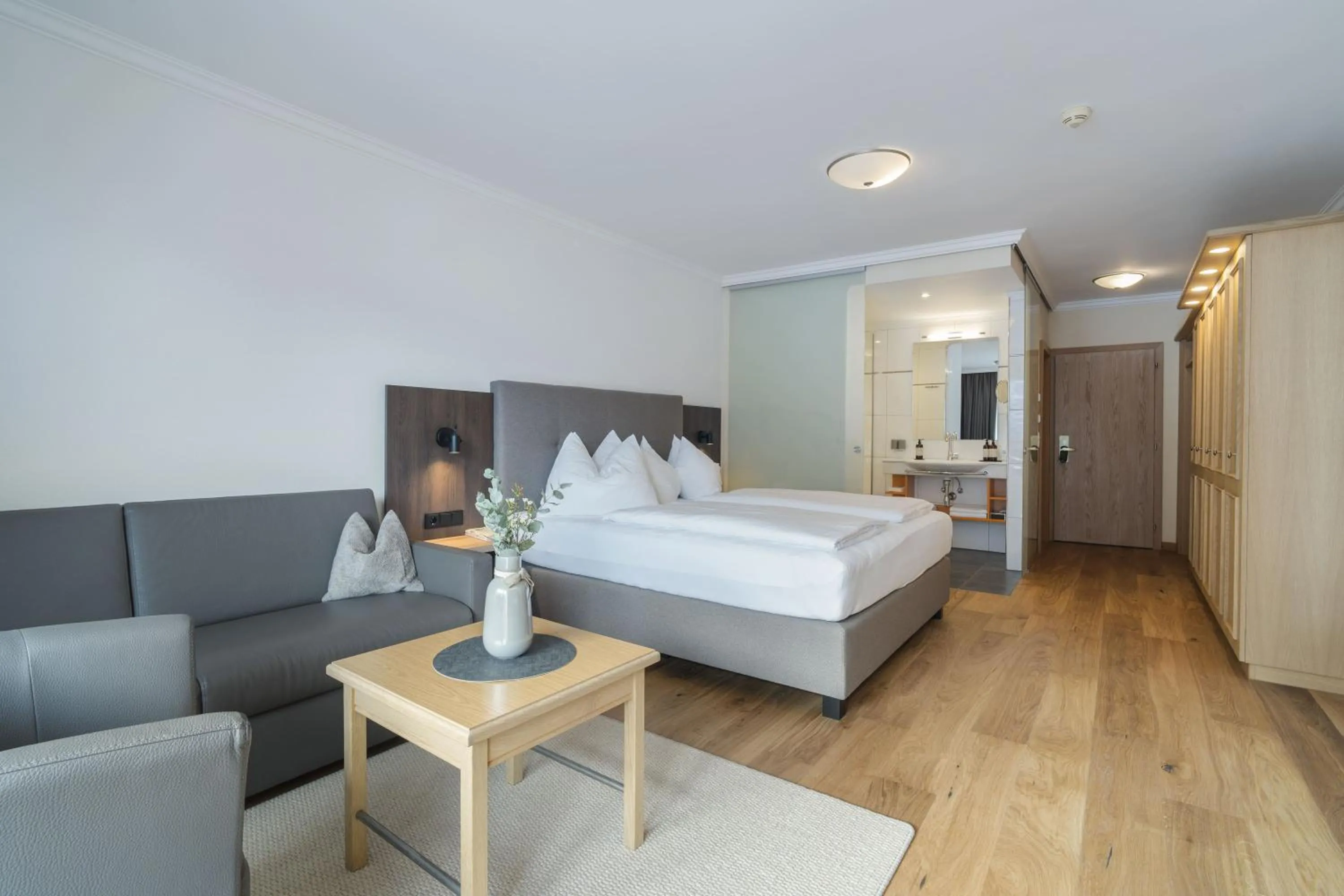 Bedroom, Bed in Damülser Hof - Wellness & Spa Superior