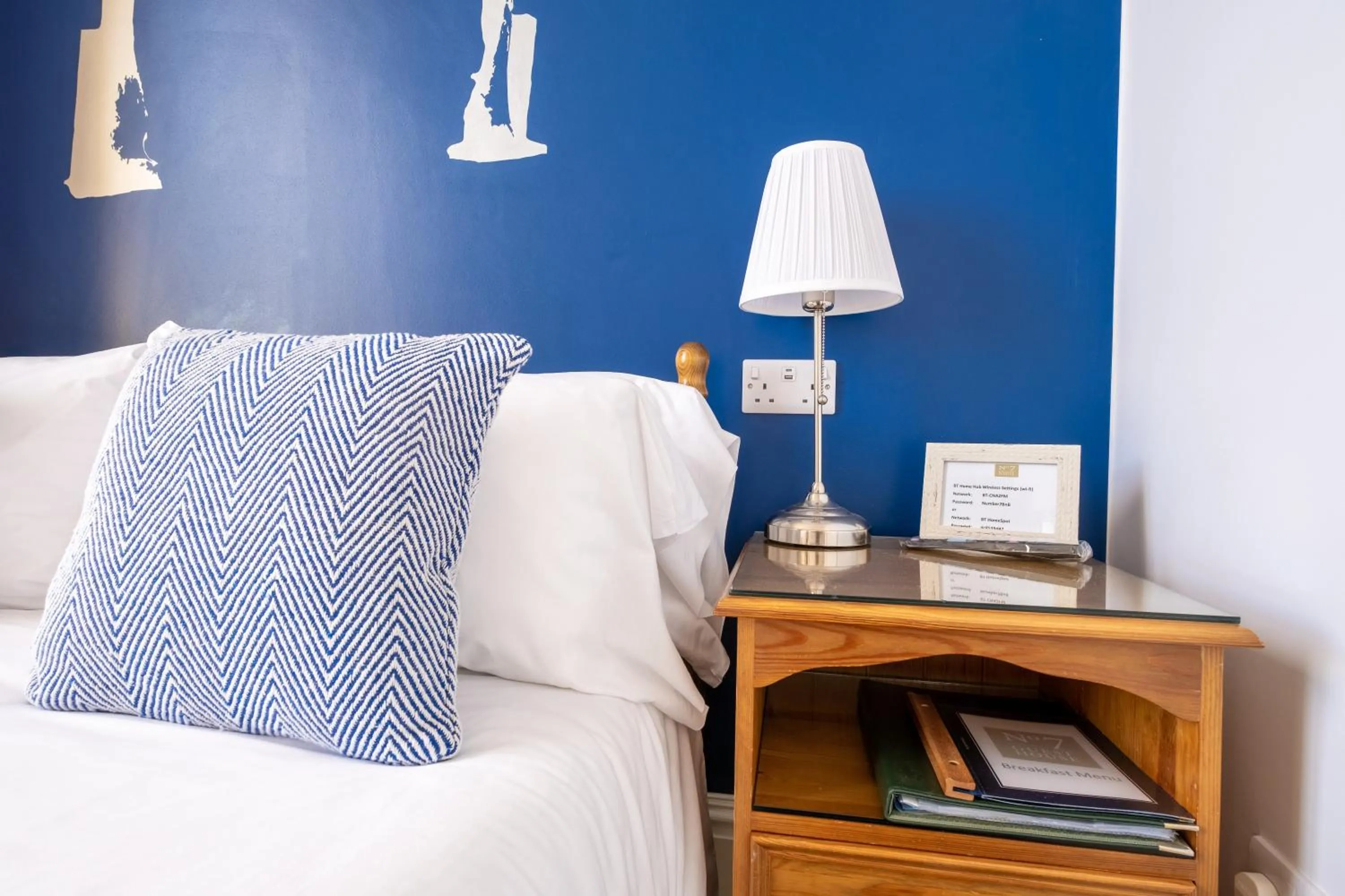 Bed in Number 7 Guest House