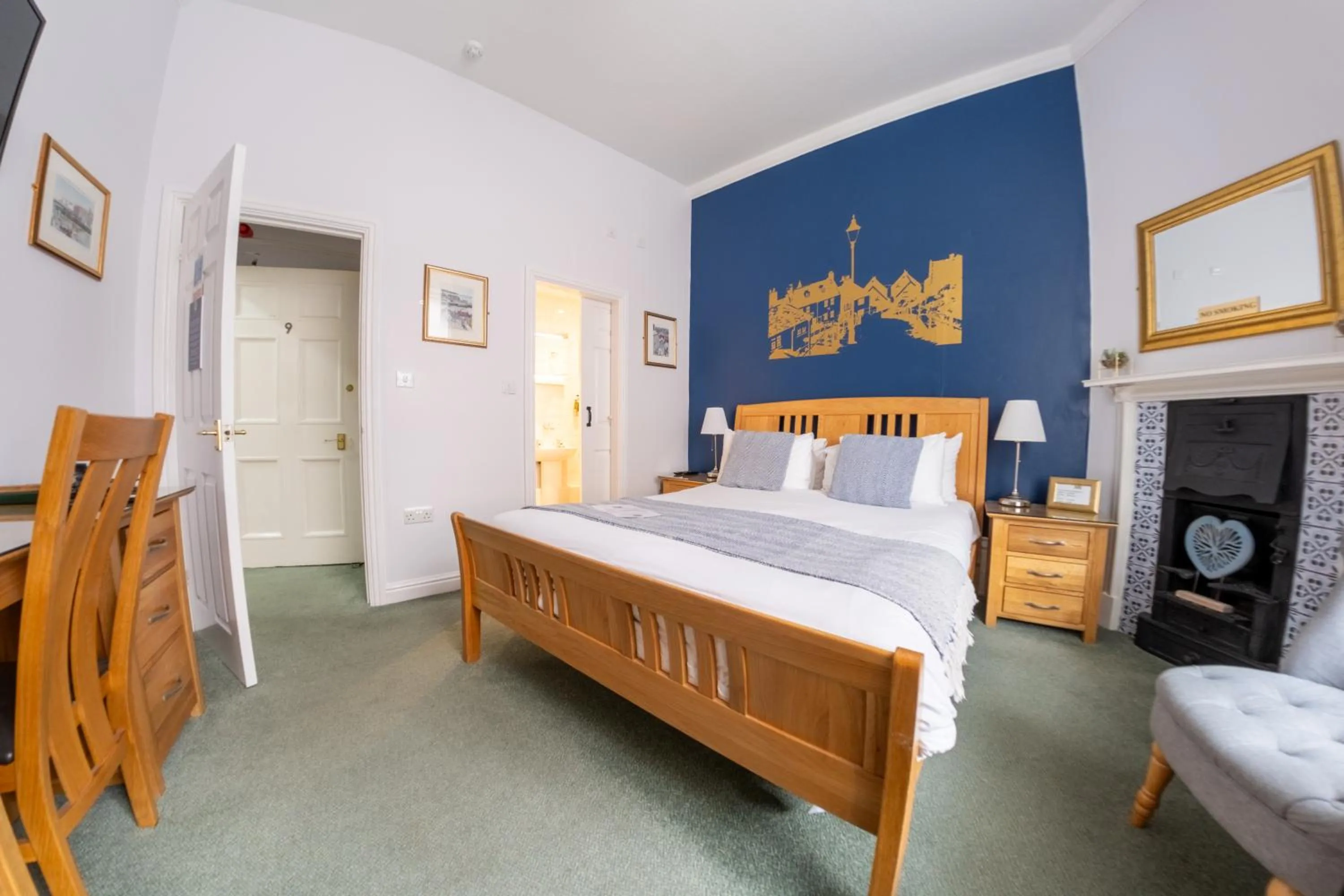 Bed in Number 7 Guest House