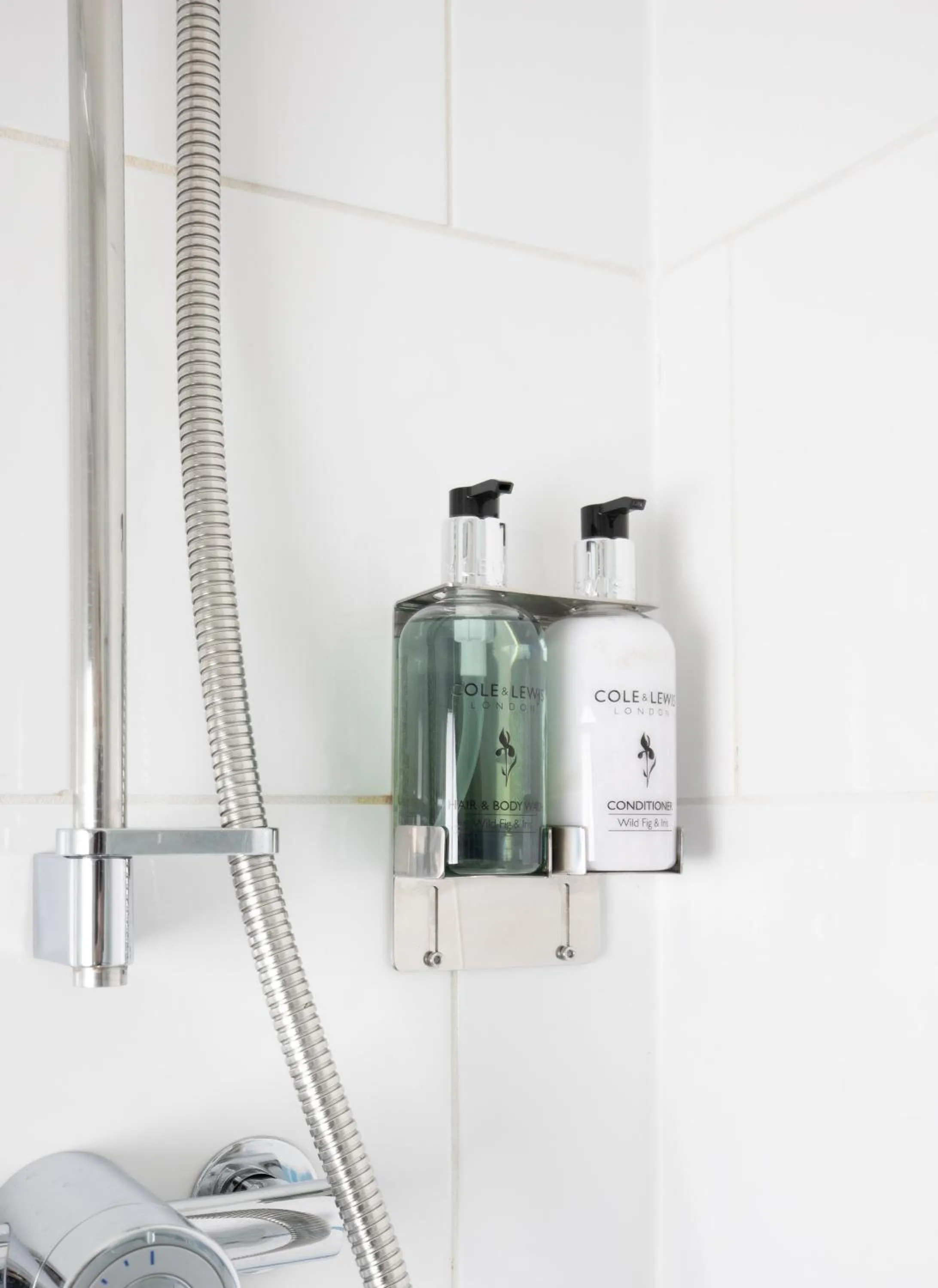 Bathroom in Number 7 Guest House