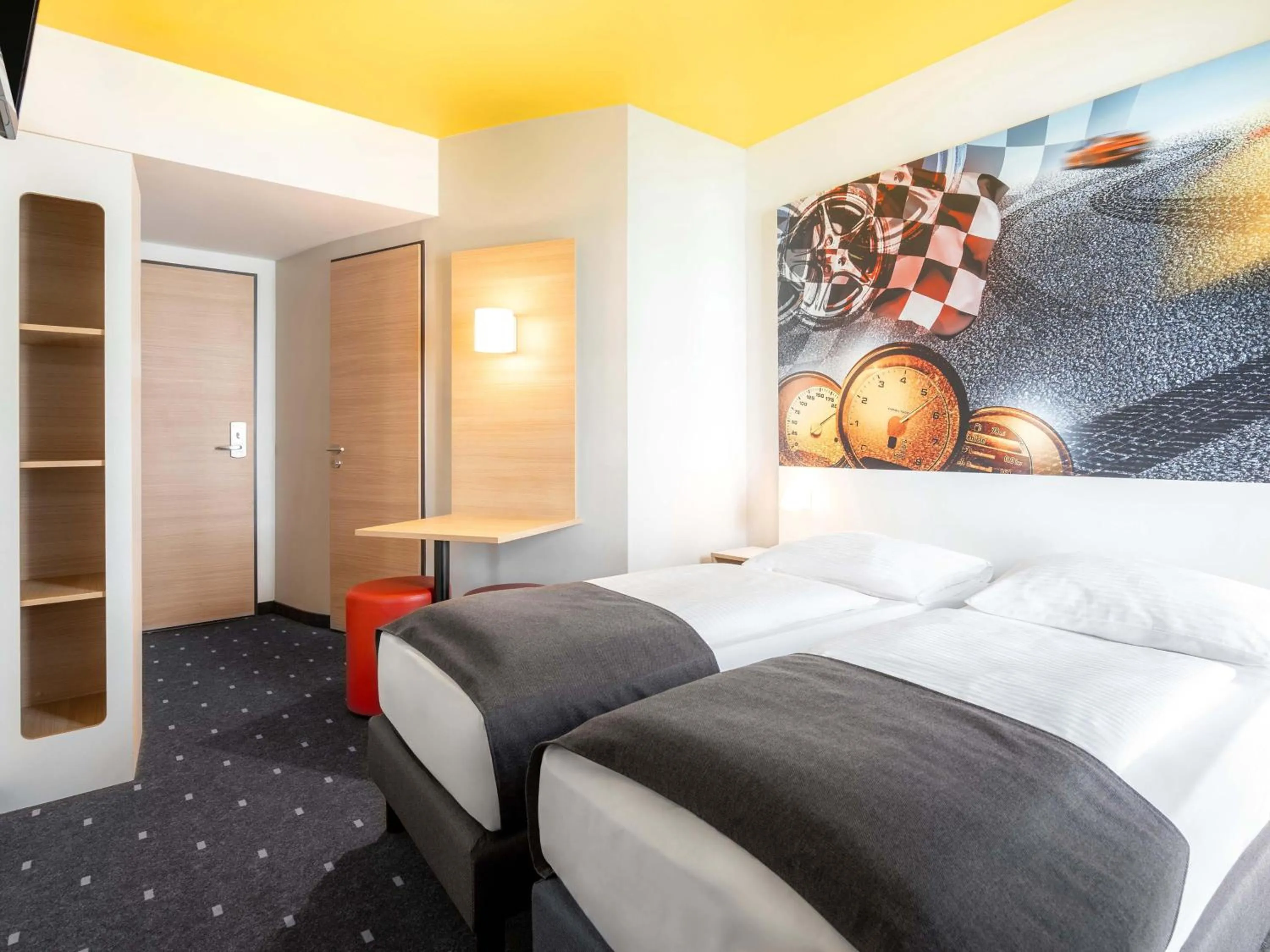Photo of the whole room, Bed in B&B Hotel Stuttgart-Zuffenhausen