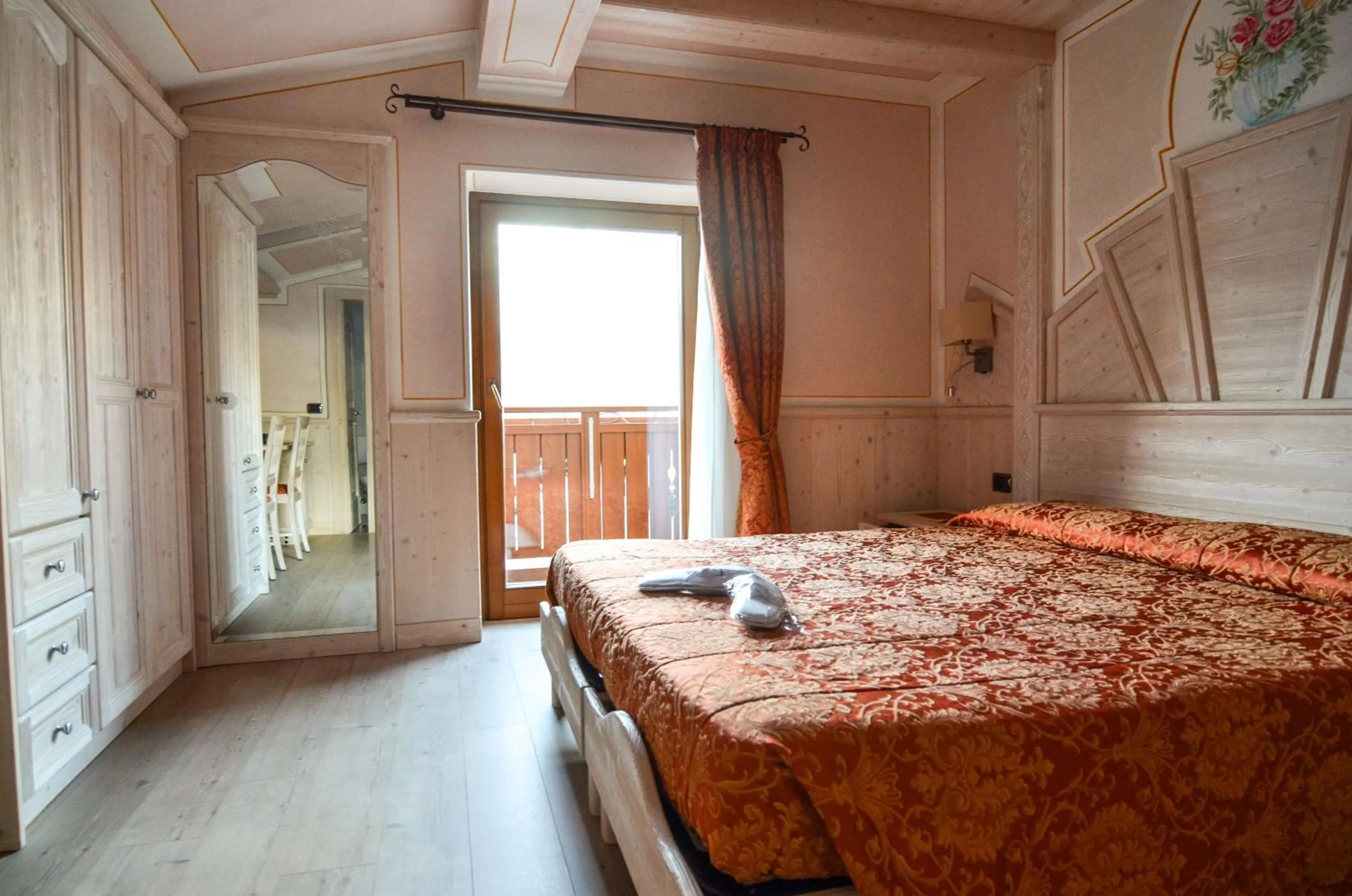 Bed in Hotel Cristallo