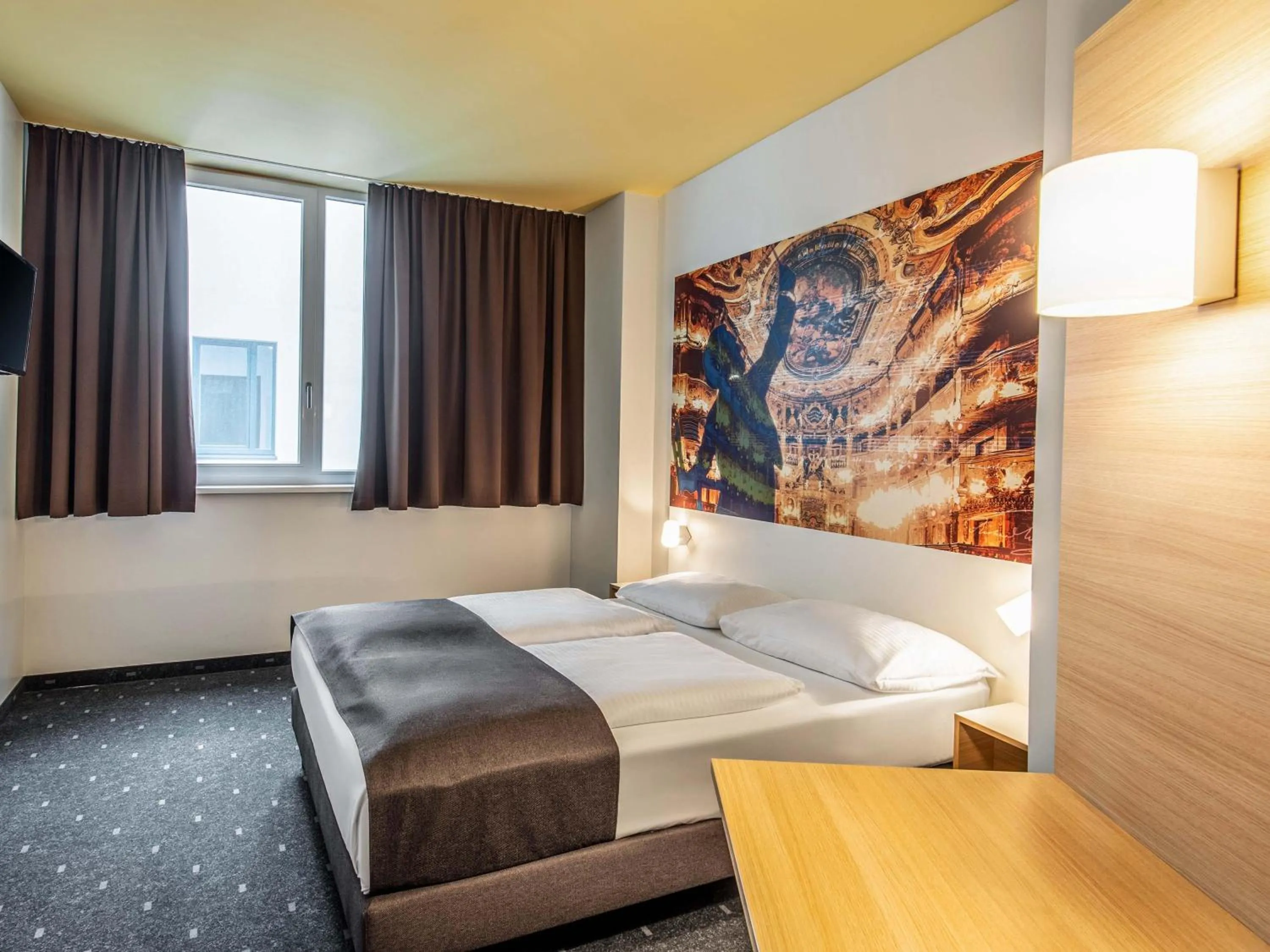 Photo of the whole room, Bed in B&B Hotel Bayreuth