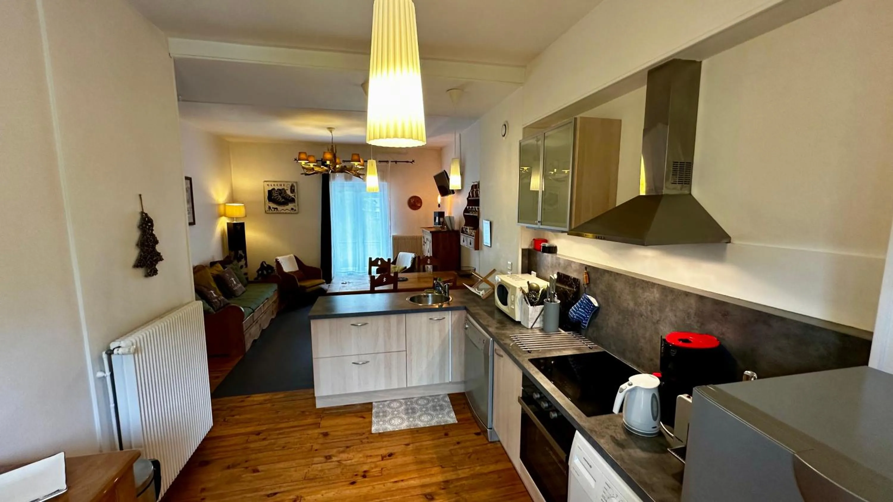 kitchen in Les Montagnettes