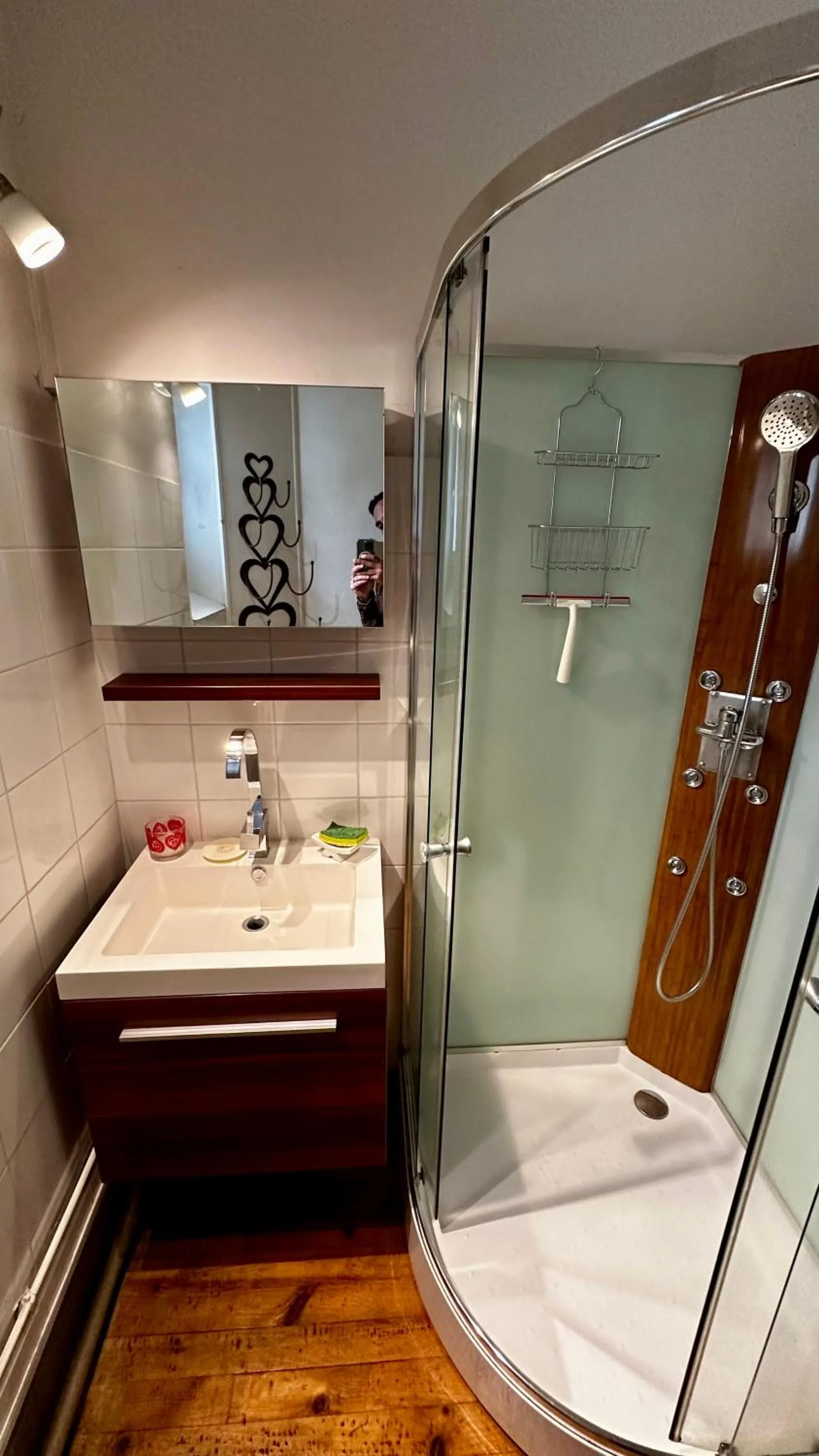 Bathroom in Les Montagnettes