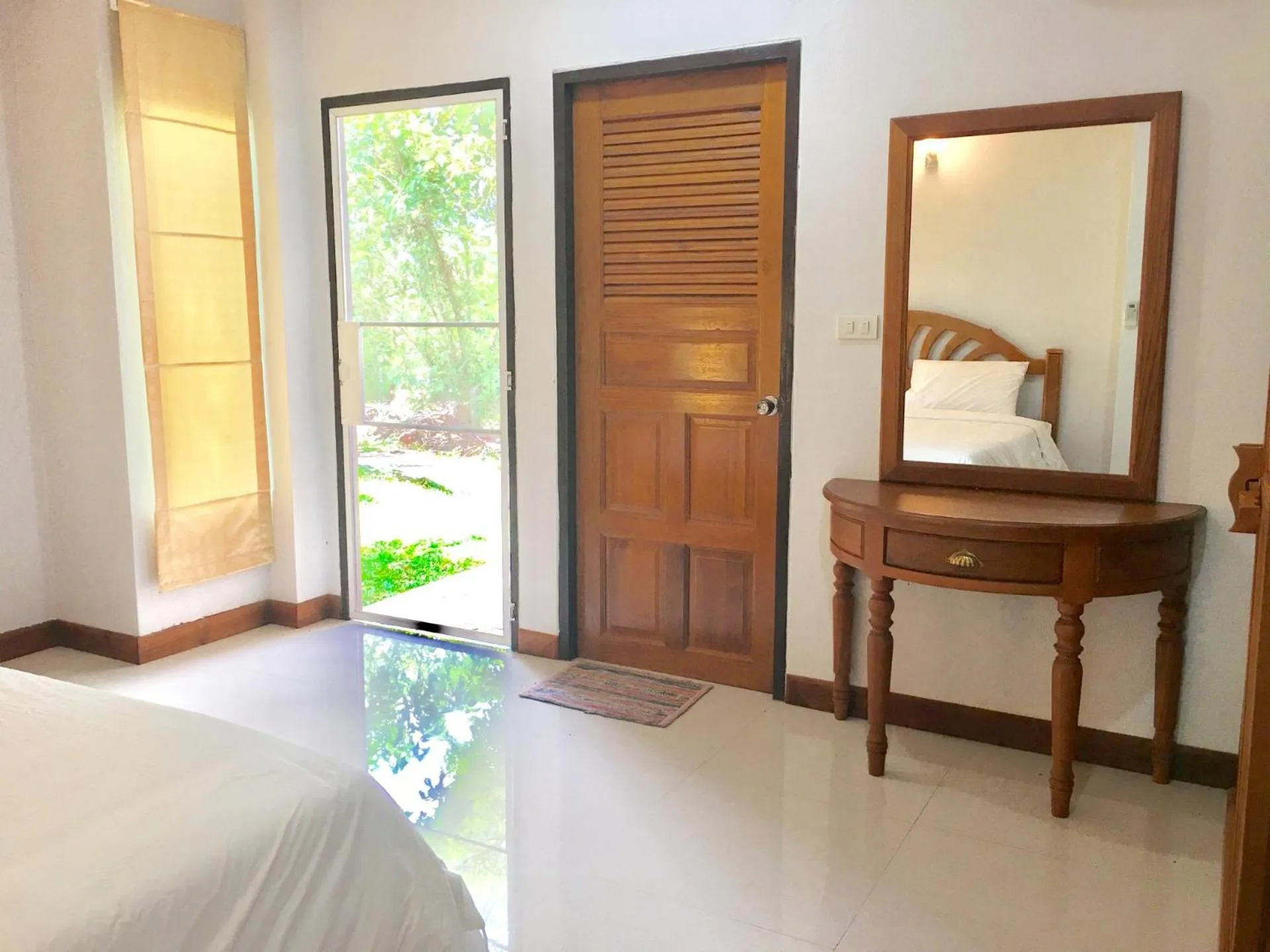 Property building, Bed in นาหินลาดรีสอร์ท Nahinlad Resort