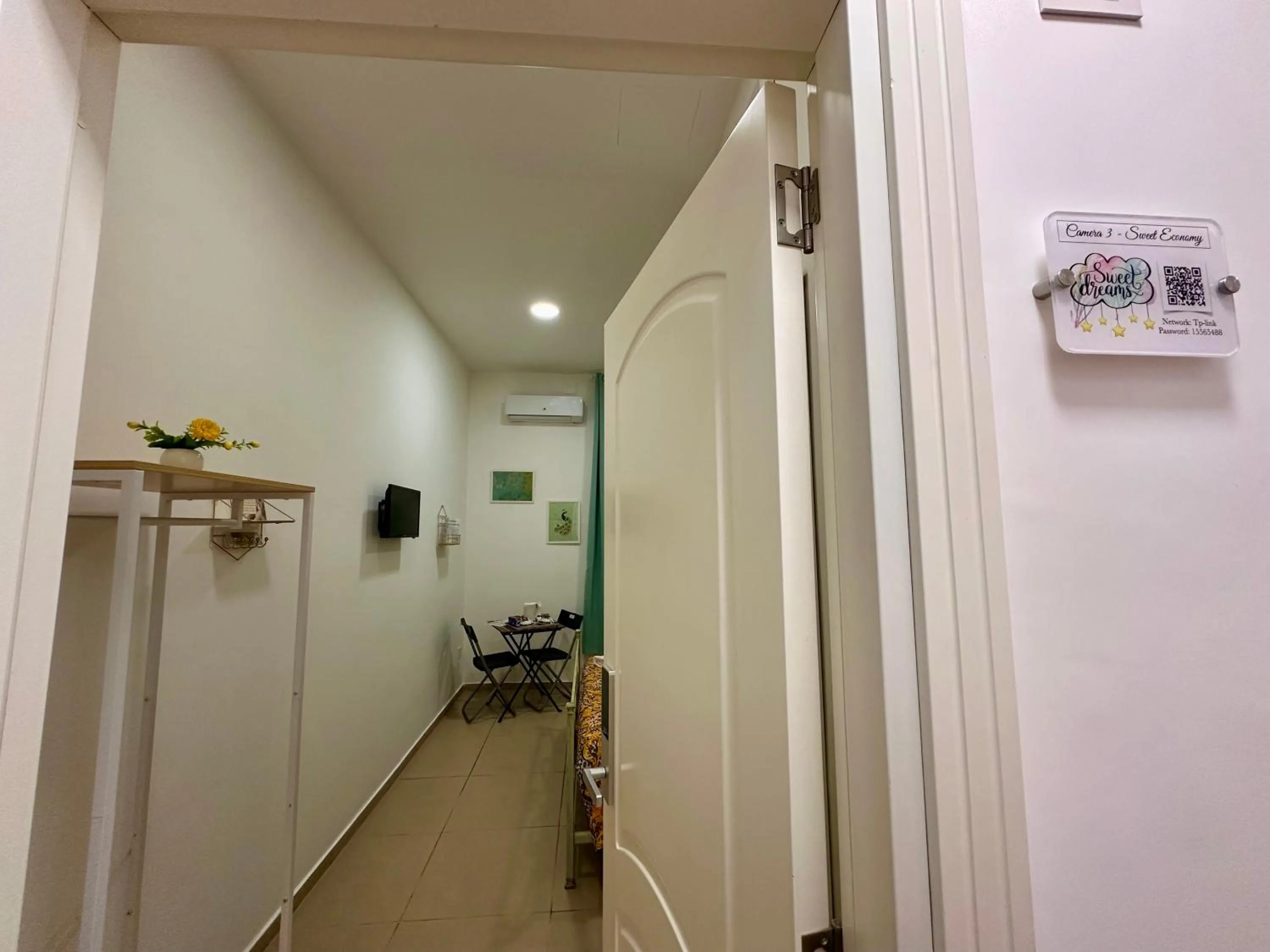 Bedroom in Sweet Dreams Napoli