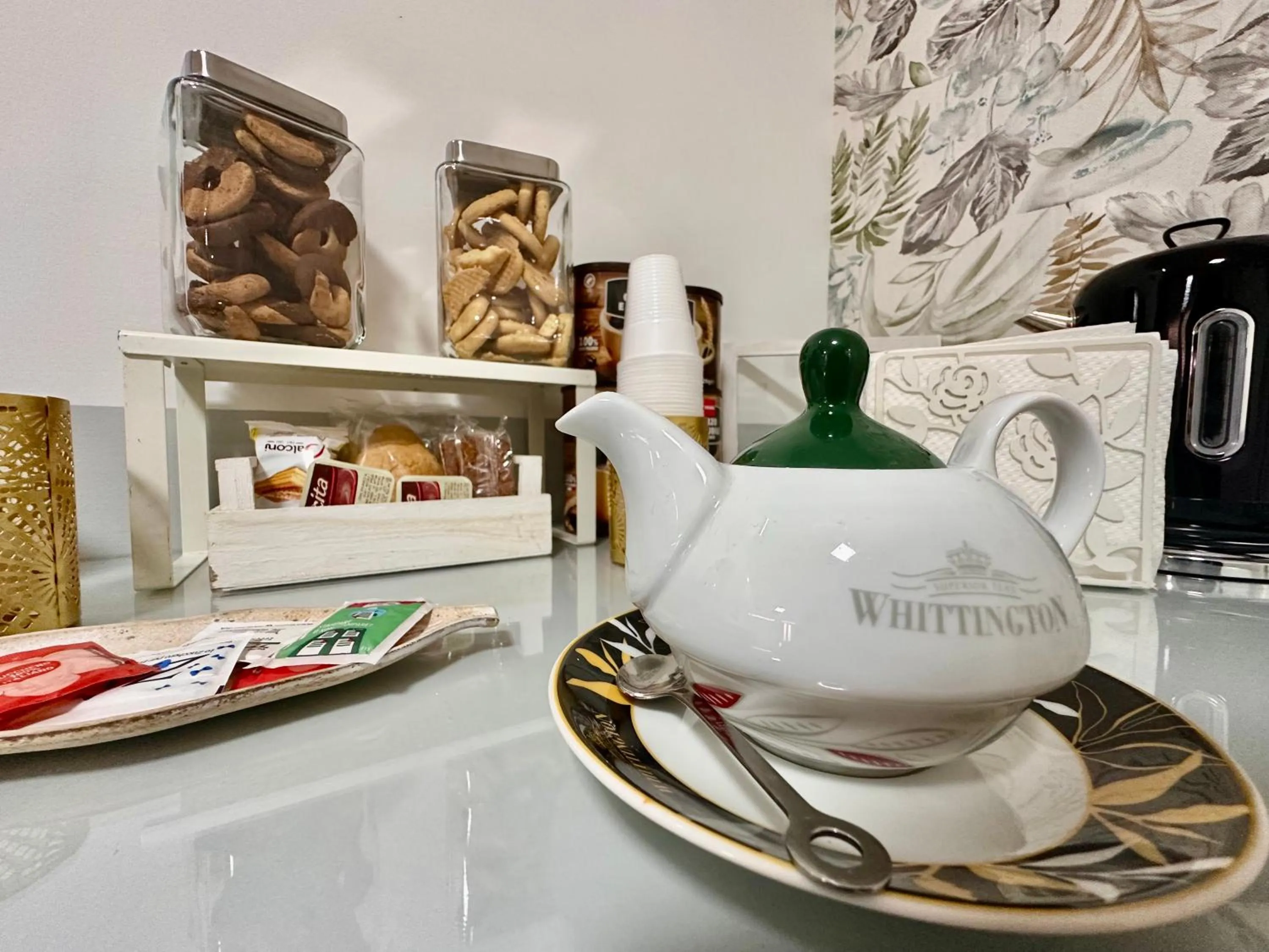 Coffee/tea facilities in Sweet Dreams Napoli